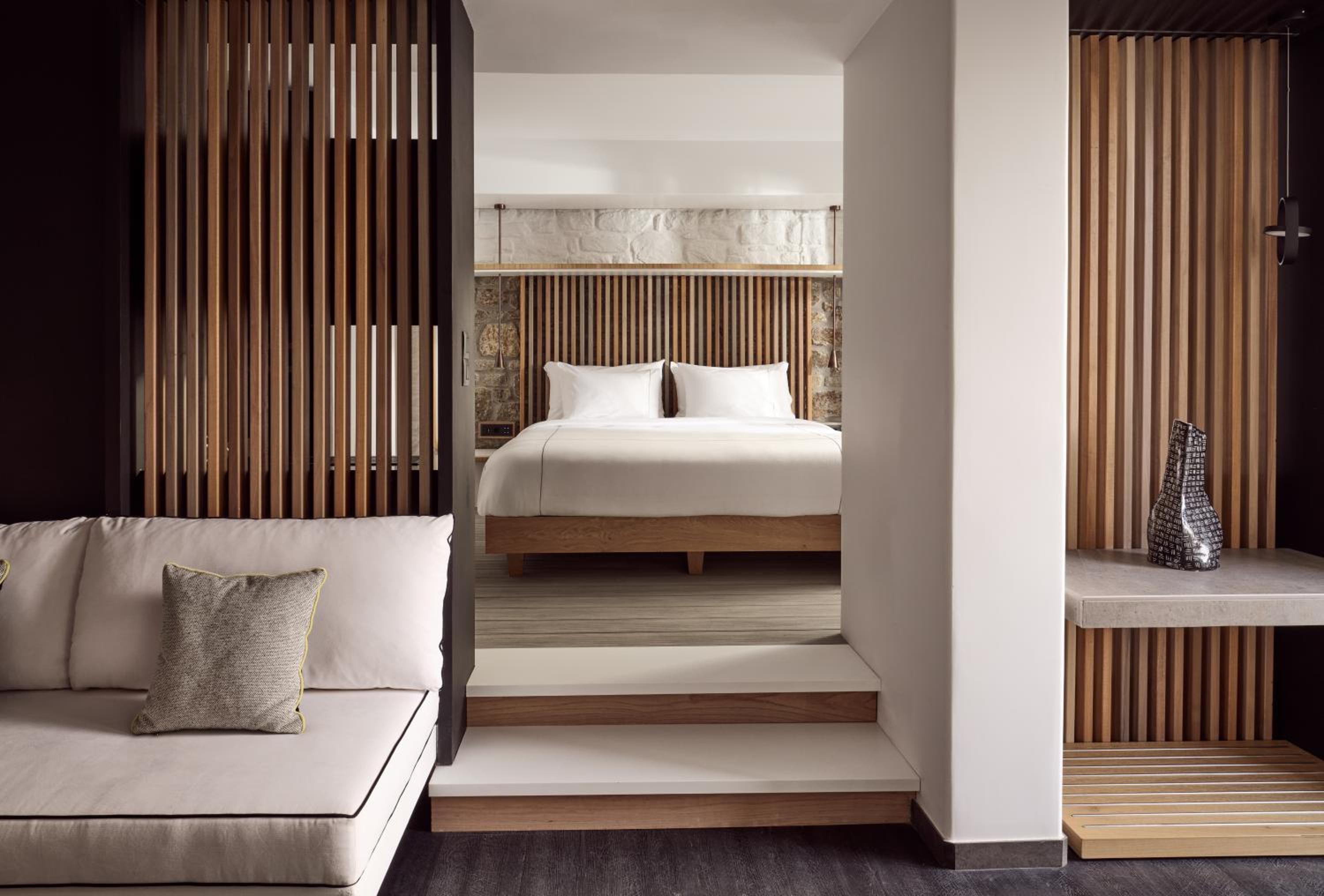 King Junior Suite with Spa - Photo 6
