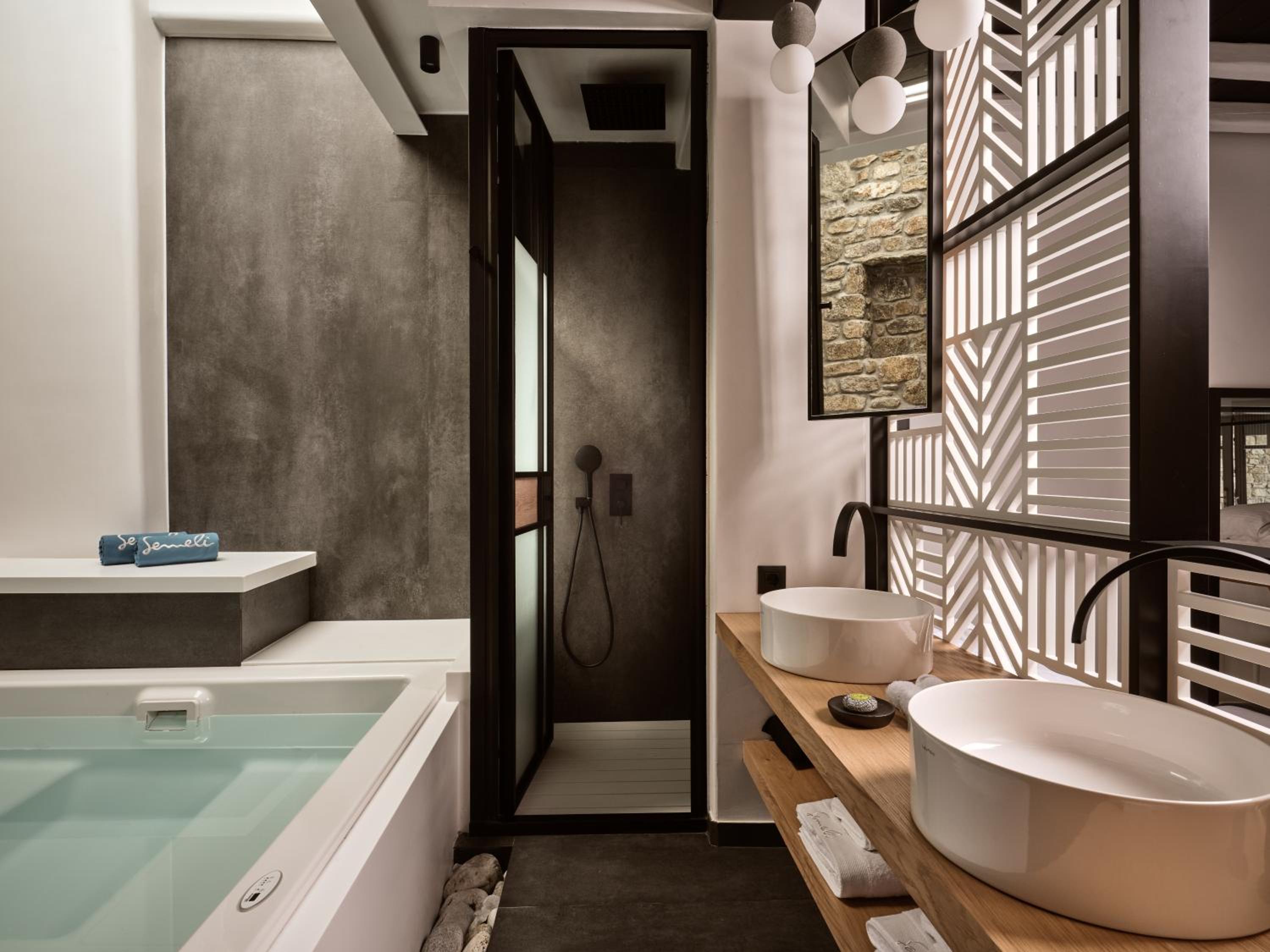 One-Bedroom Villa with Pool and Spa - Photo 8