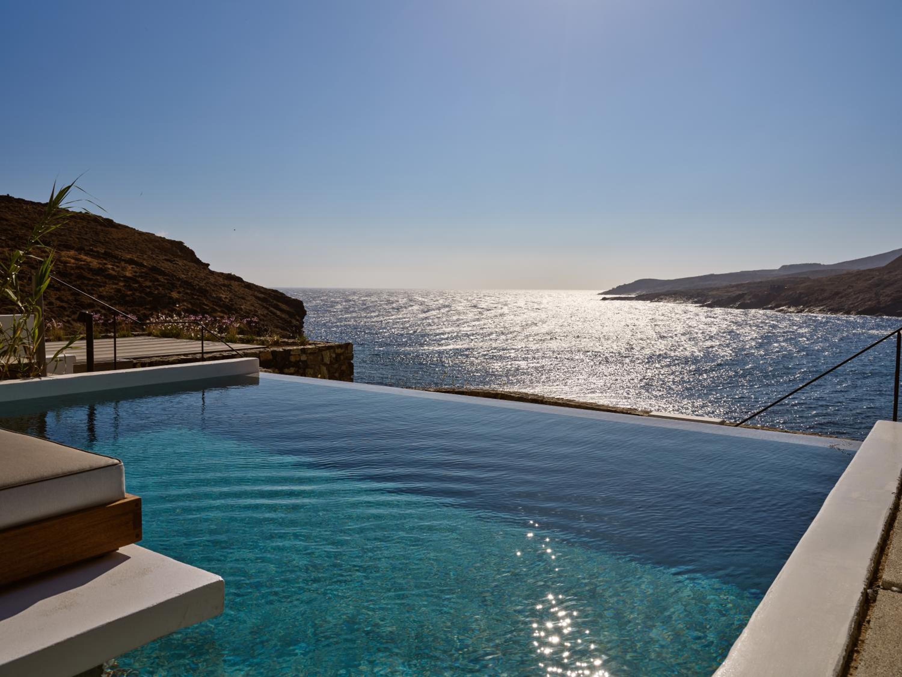 Two-Bedroom Suite with Pool and Spa - Photo 11