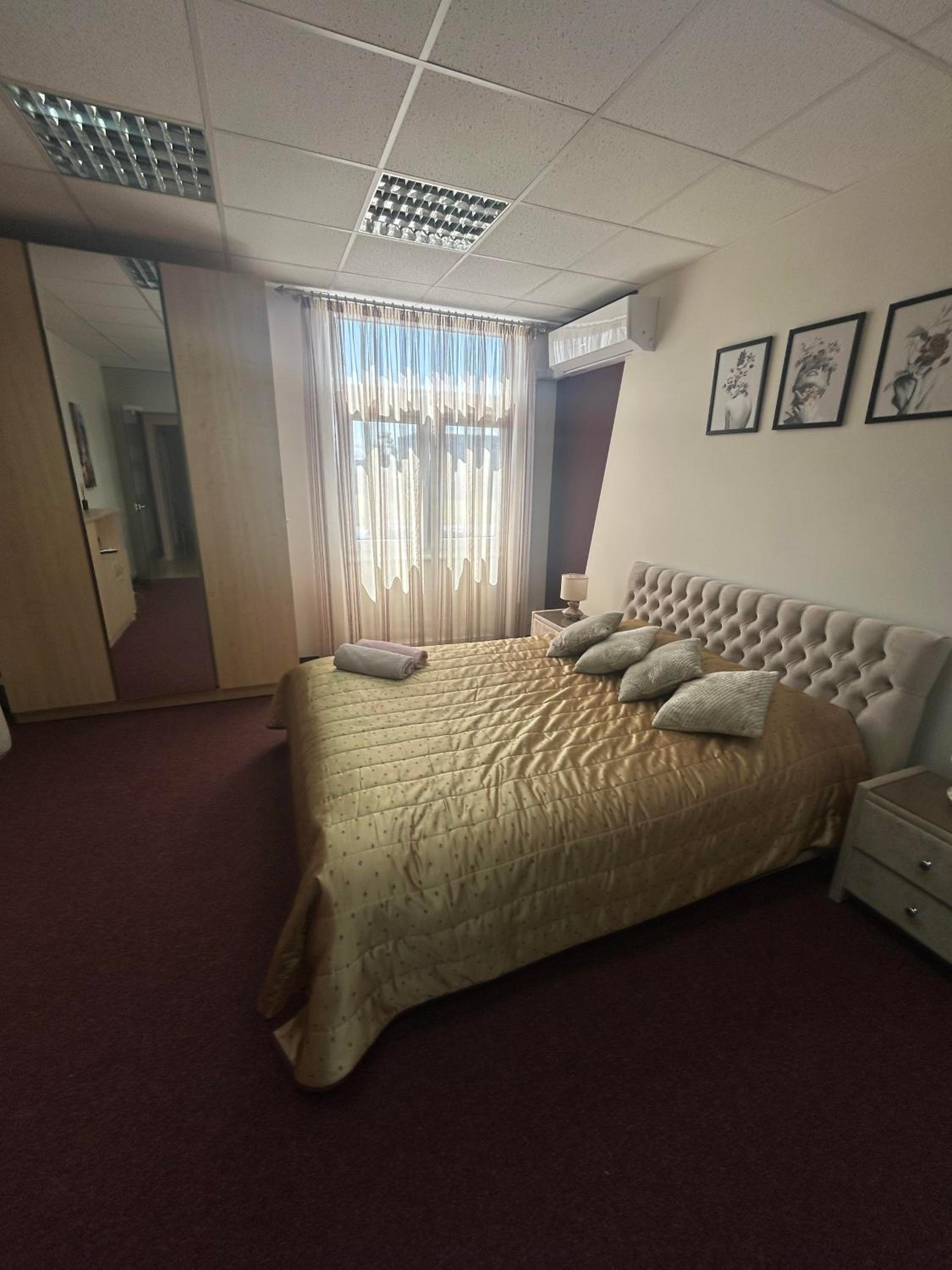Two-Bedroom Apartment - Photo 1