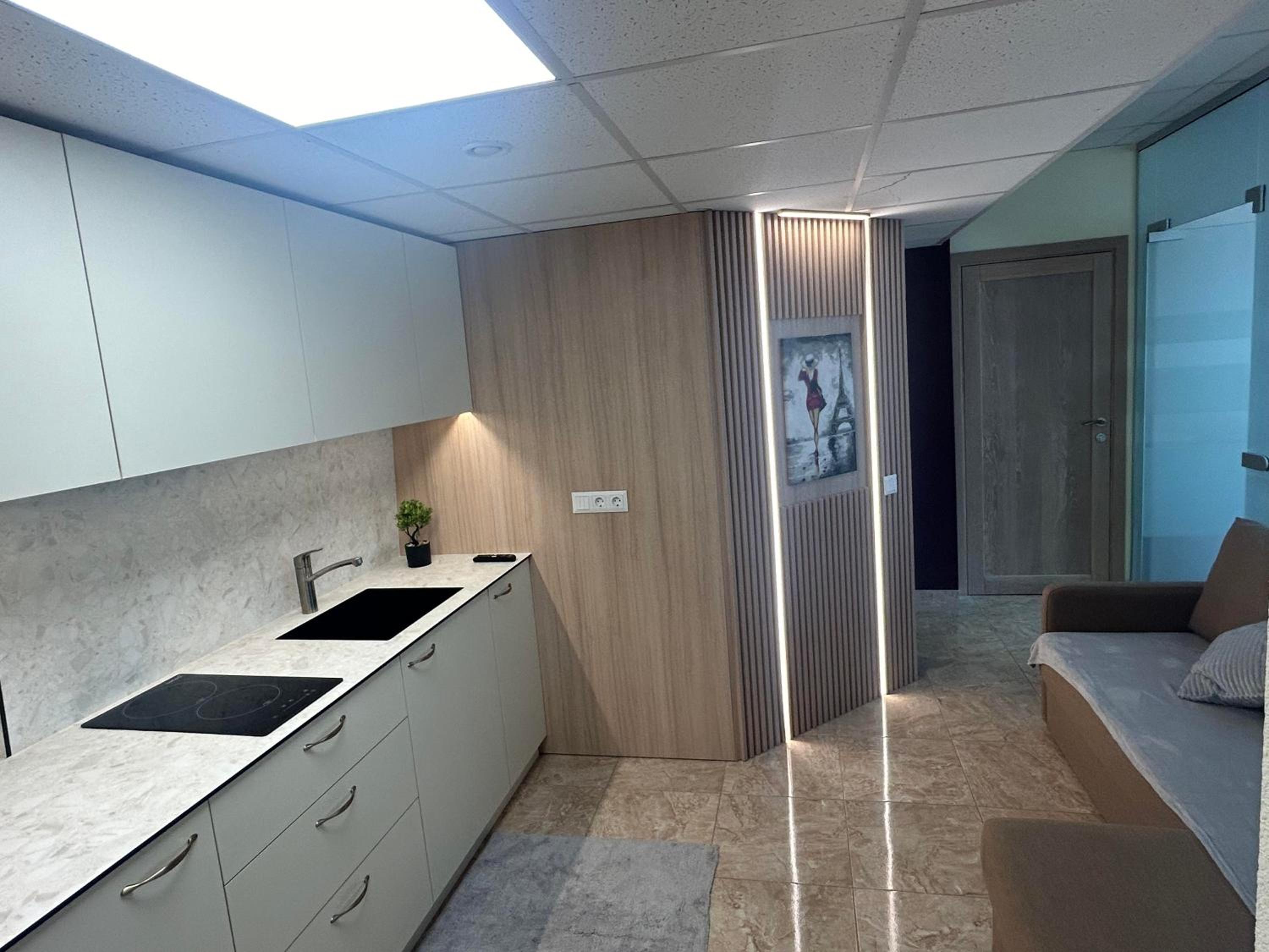 Two-Bedroom Apartment - Photo 7