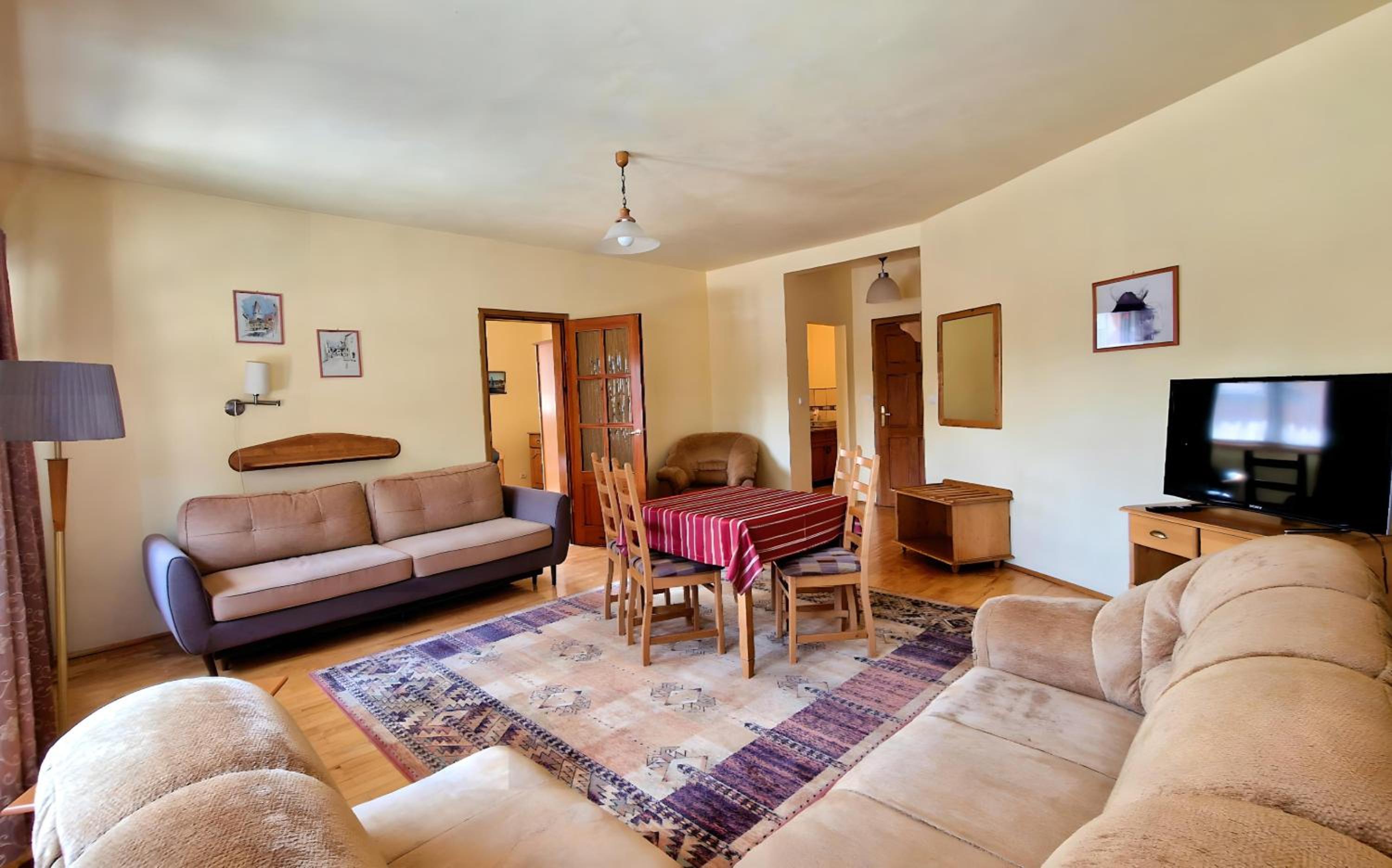 Apartment (6 Adults) photo 2