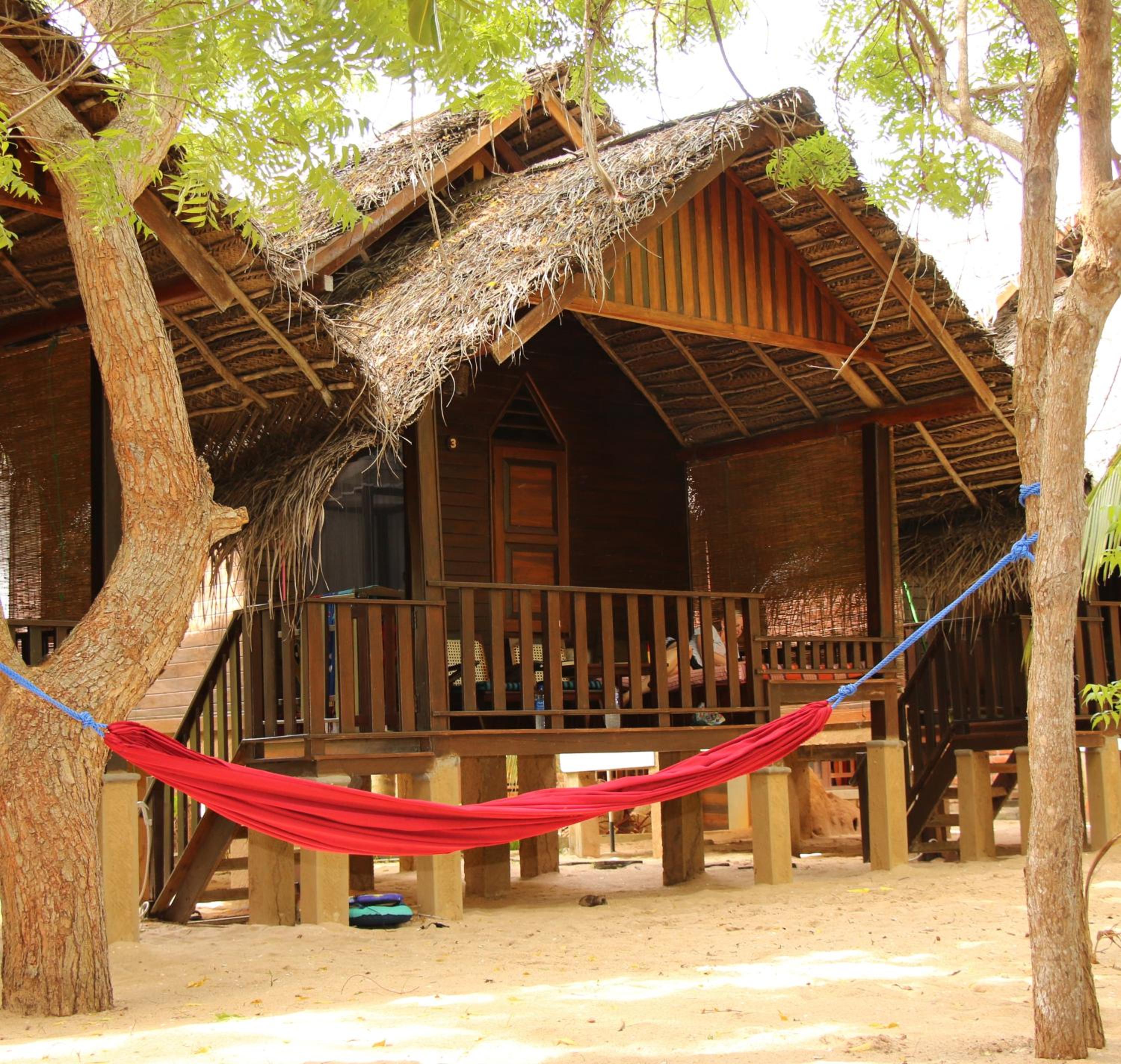 Beach cabana photo 3