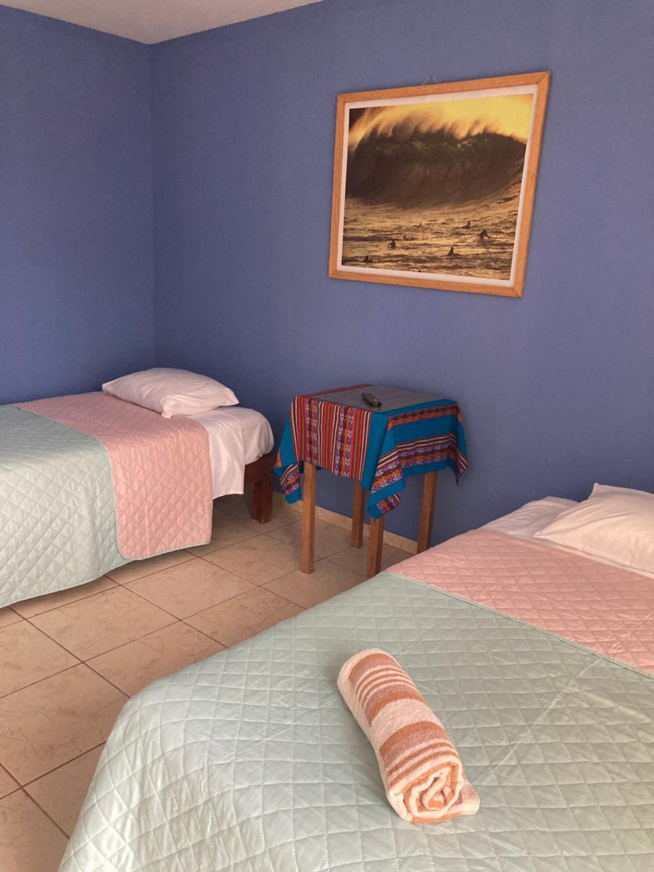 Twin Room - Photo 8