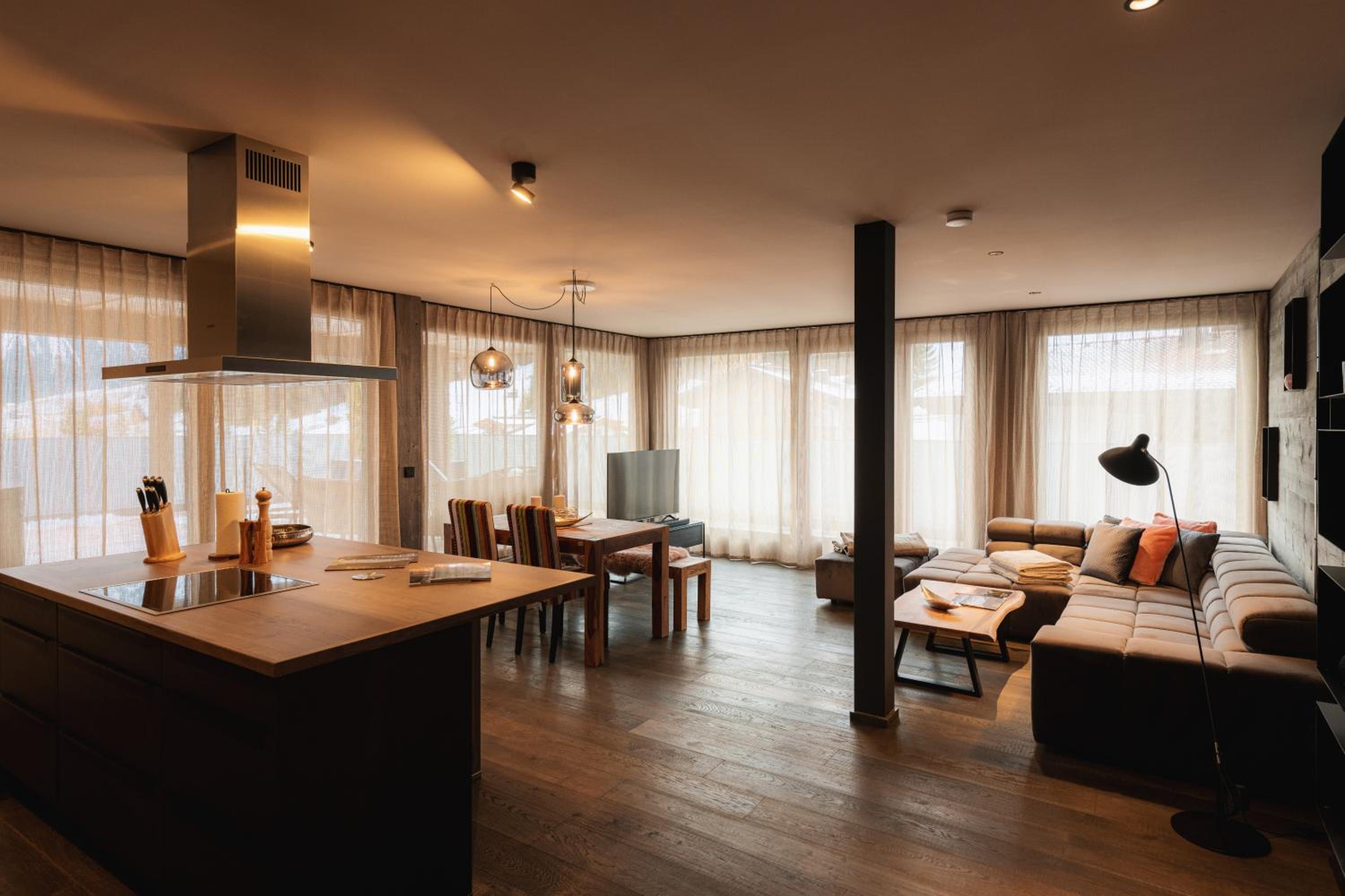 Penthouse Apartment photo 2