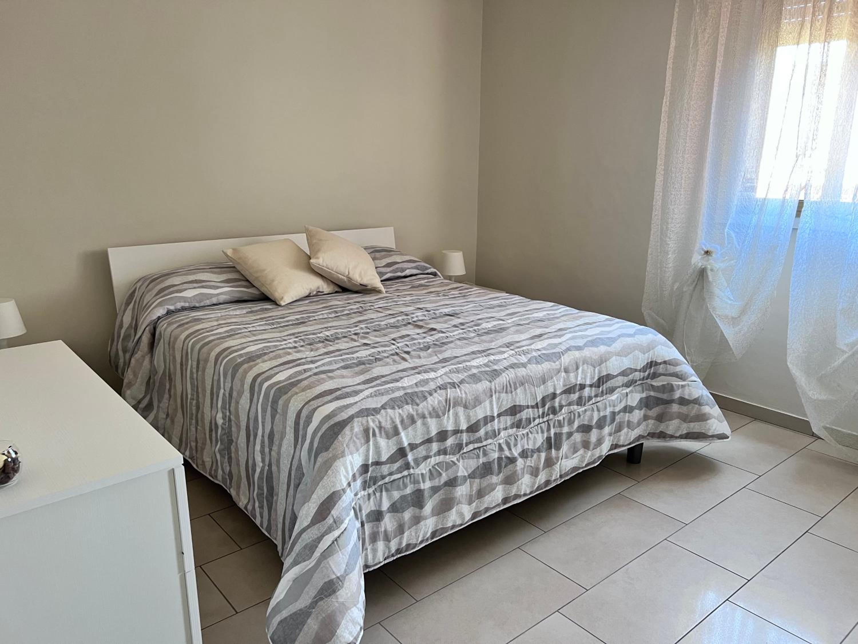 One-Bedroom House photo 1