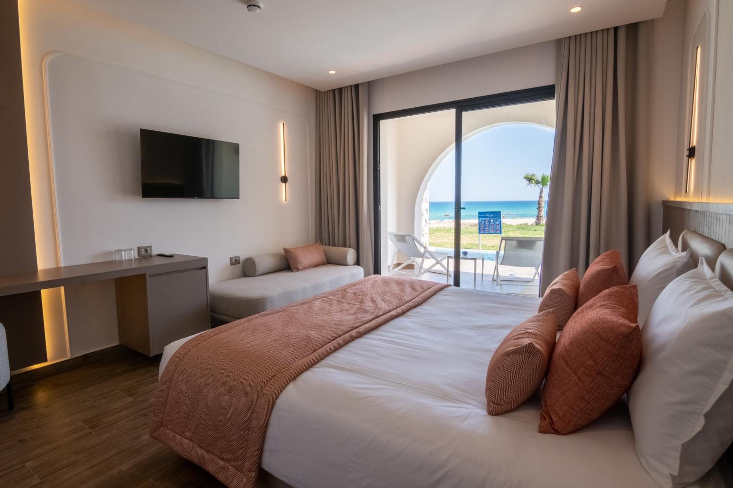 Double Room with Sea View photo 3