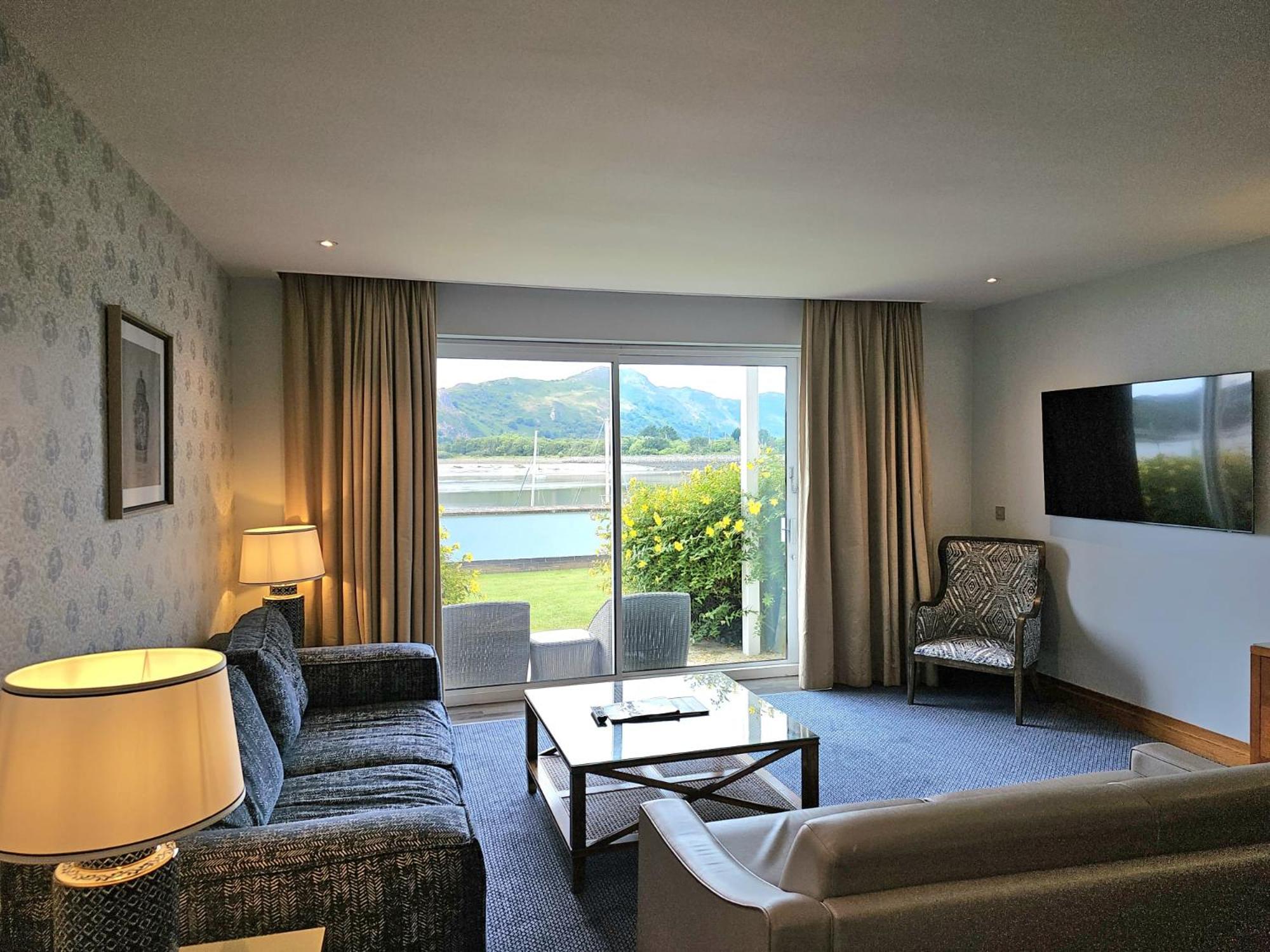 Suite with Sea View - Photo 5