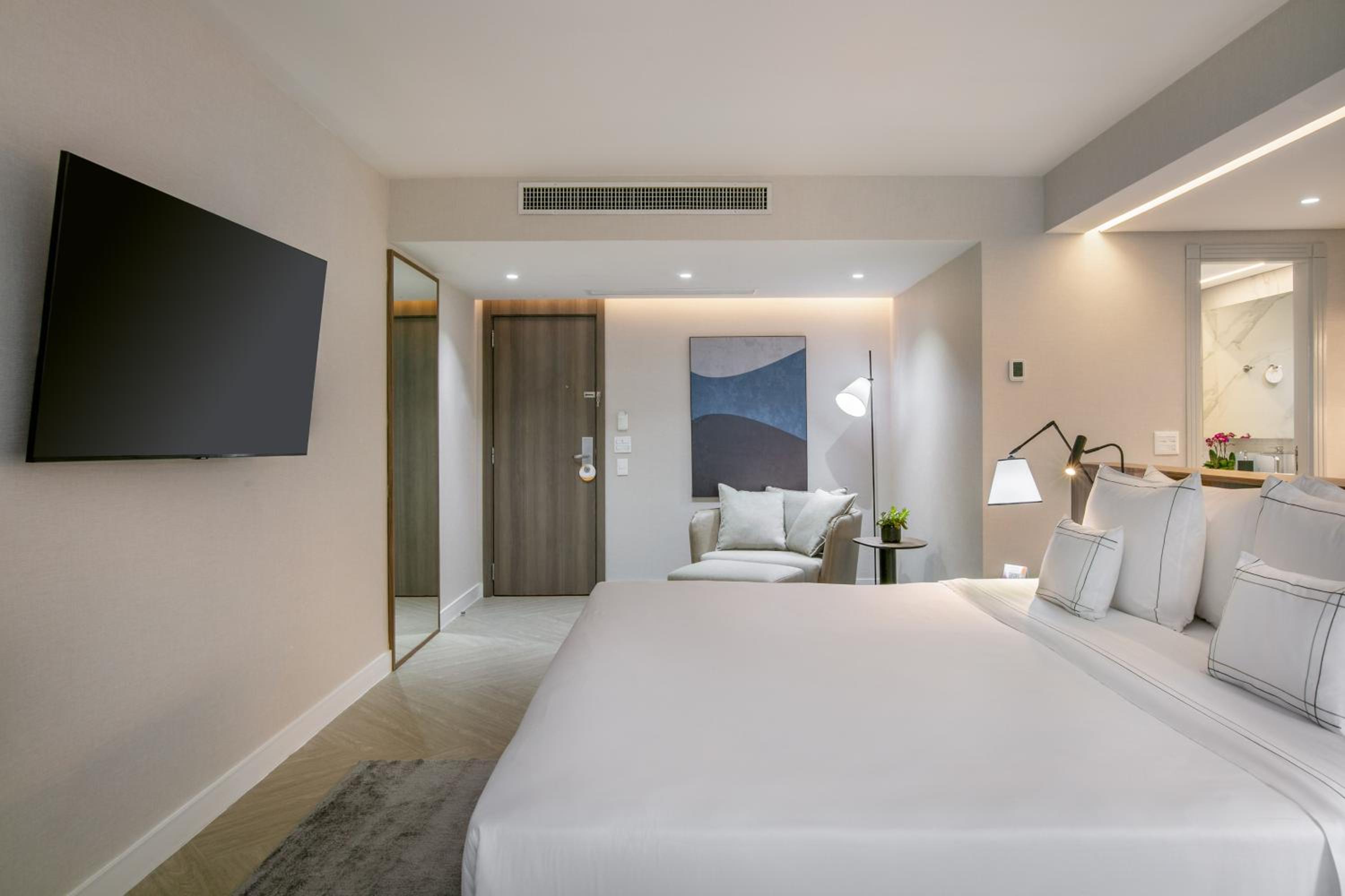 The Level Grand Premium with Executive Lounge Access thumbnail 6