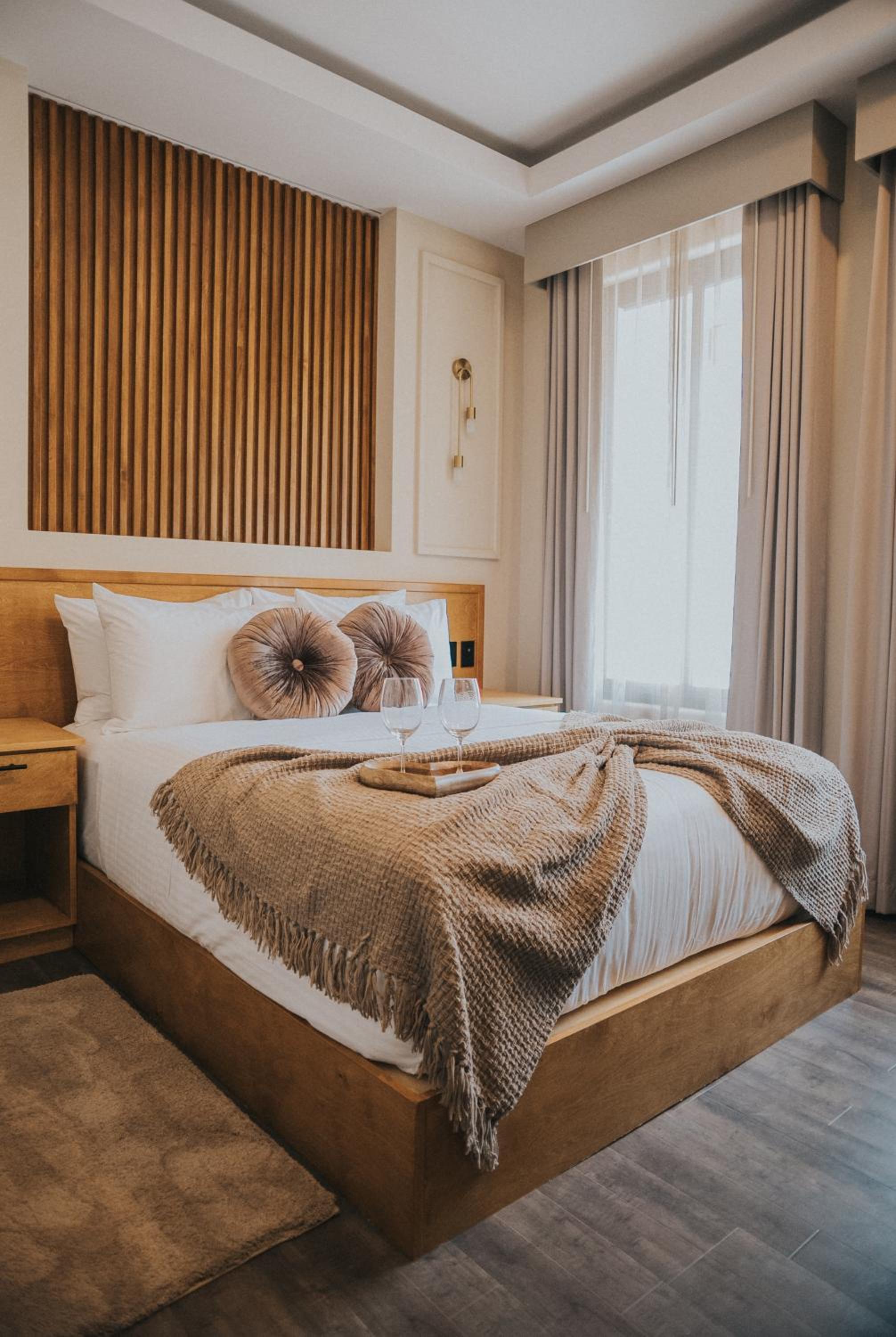 Suite with City View