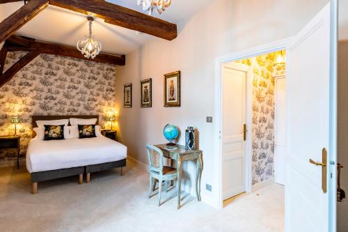 Standard Double Room photo 2