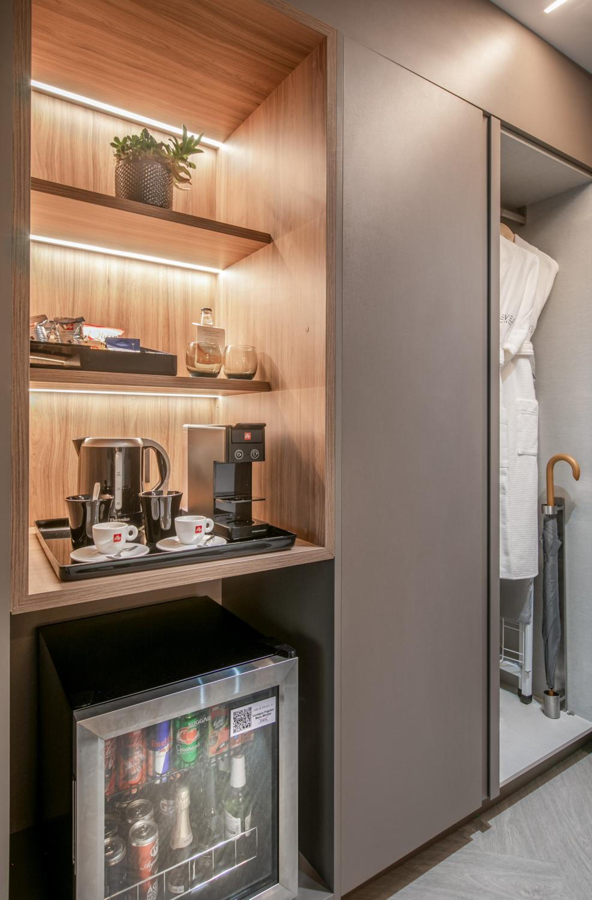 The Level Premium with Executive Lounge Access