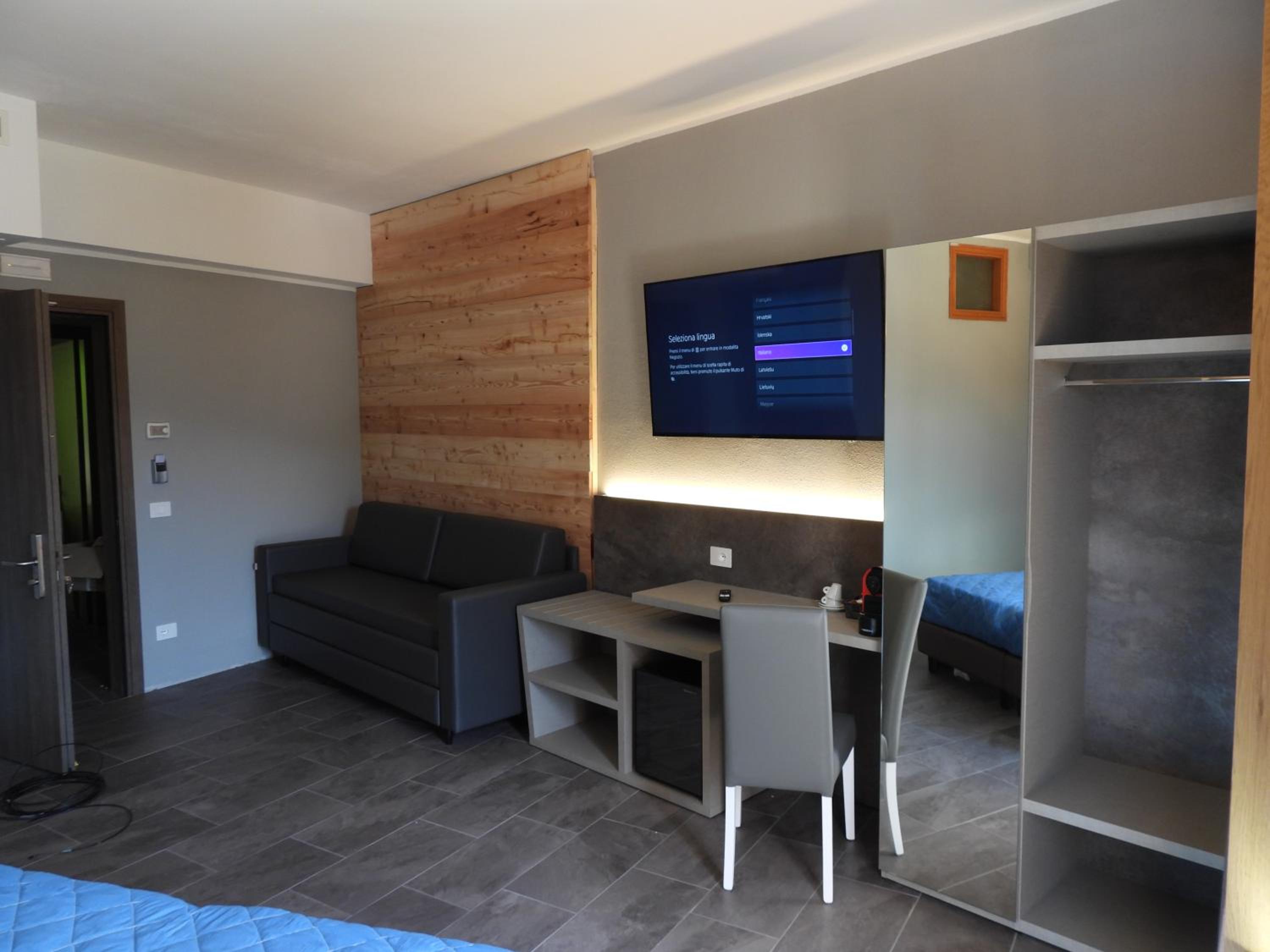 Double Room with Mountain View
