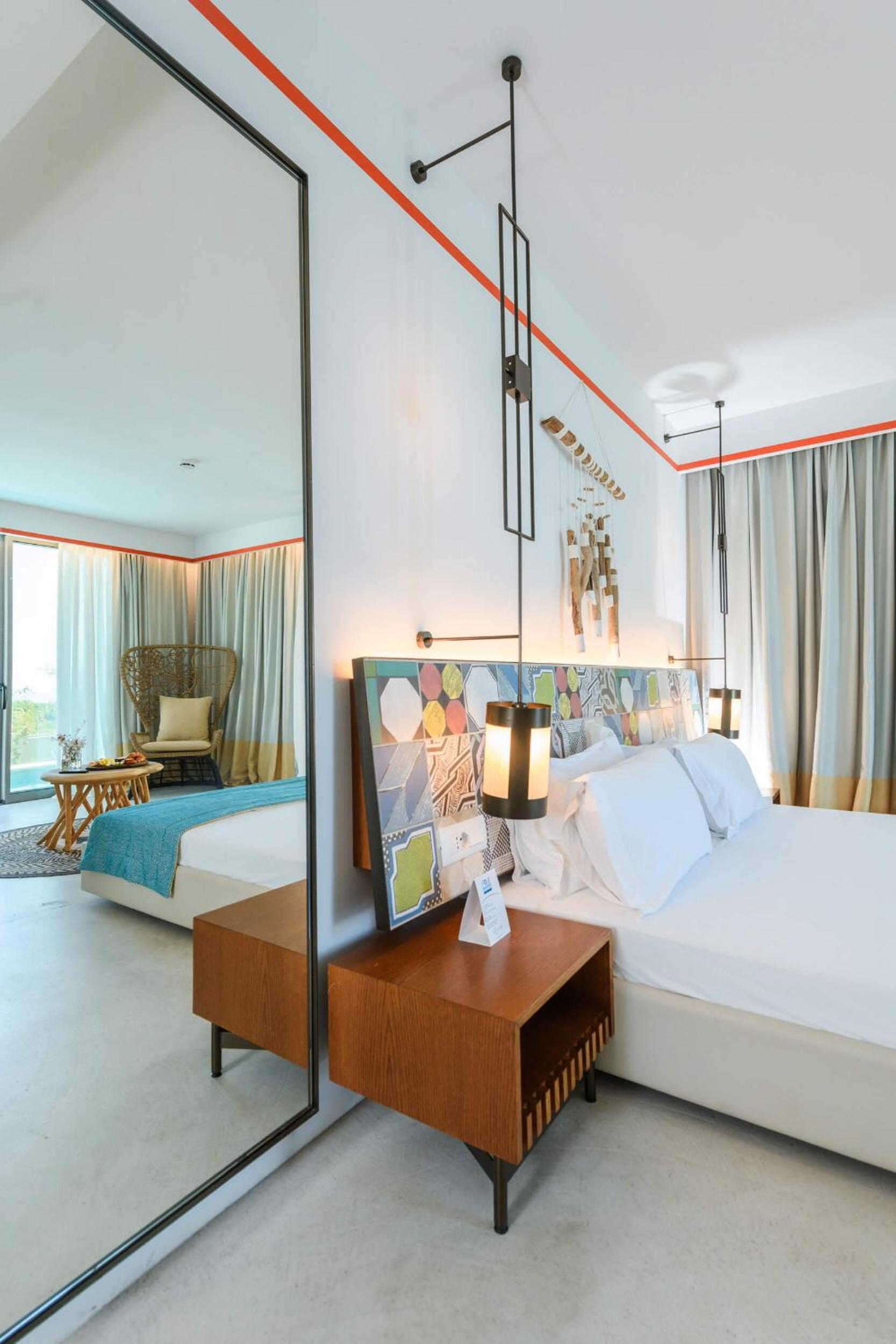 Junior Suite With Private Pool
