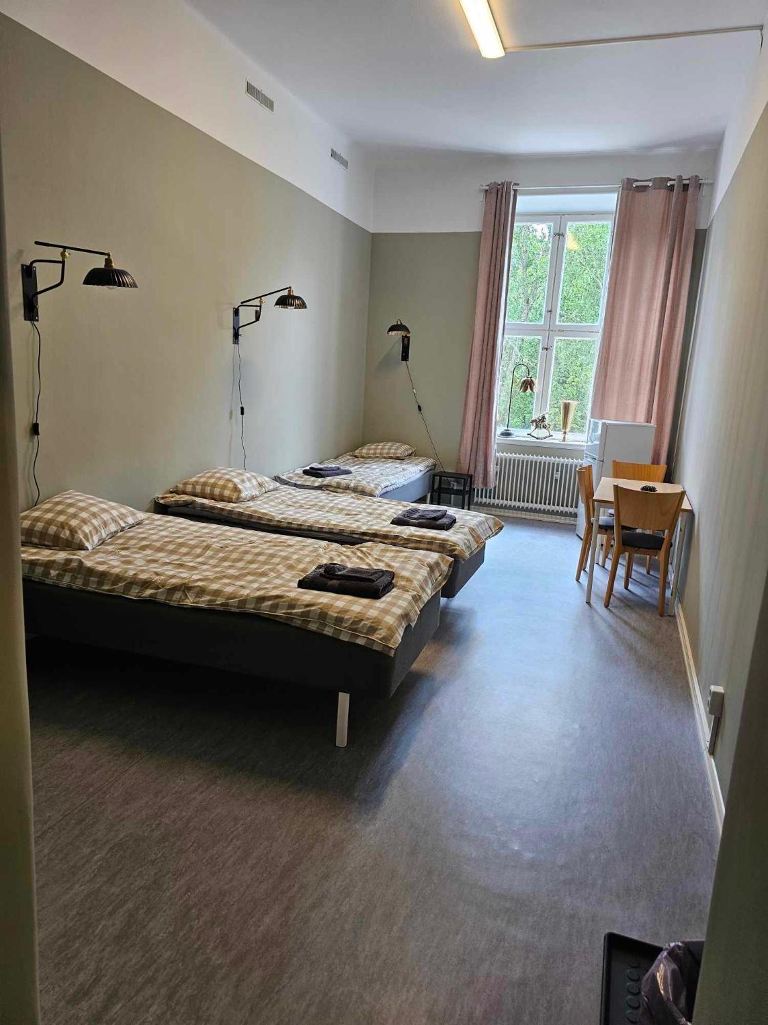 Basic Triple Room photo 1