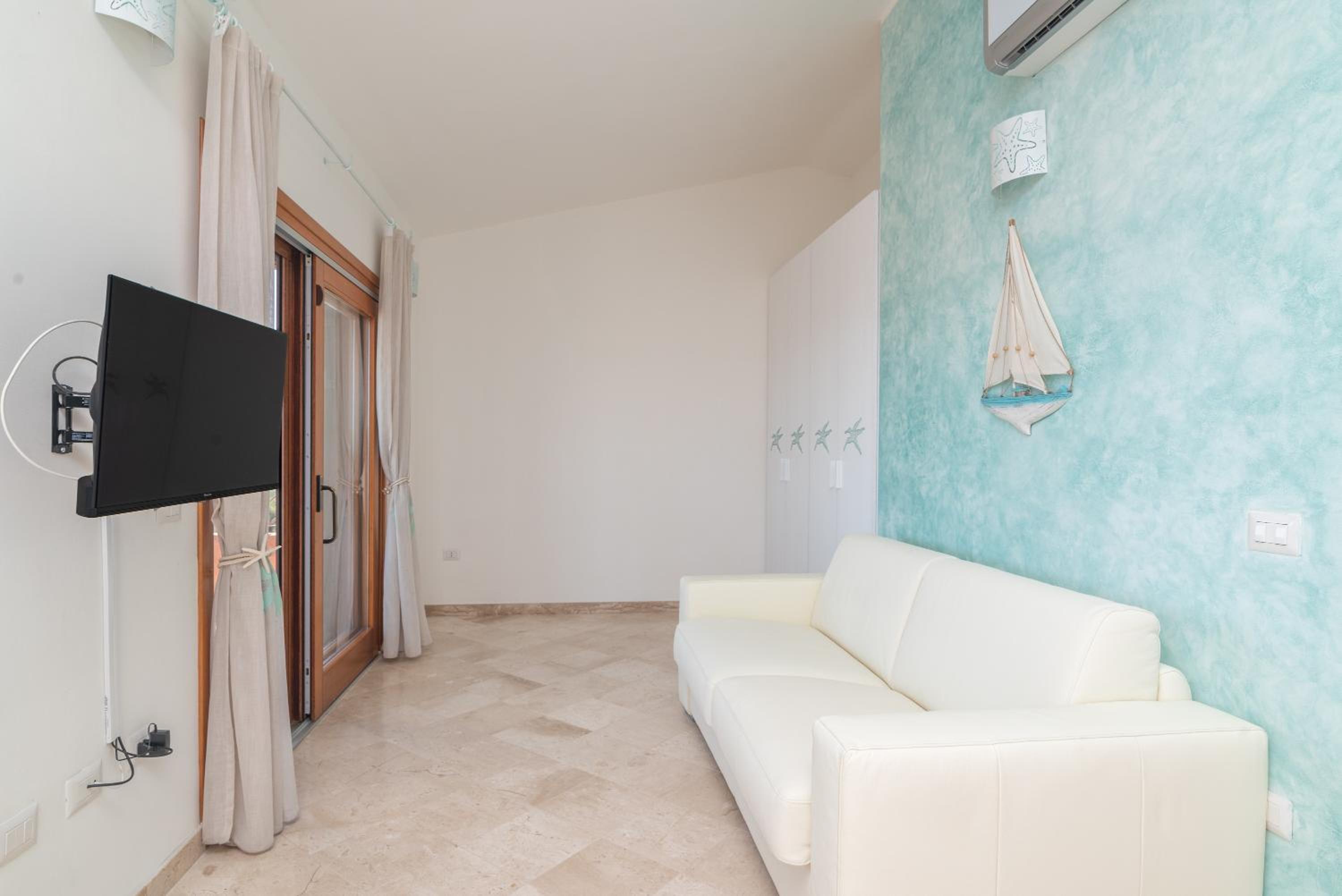 Studio Apartment with Sea View