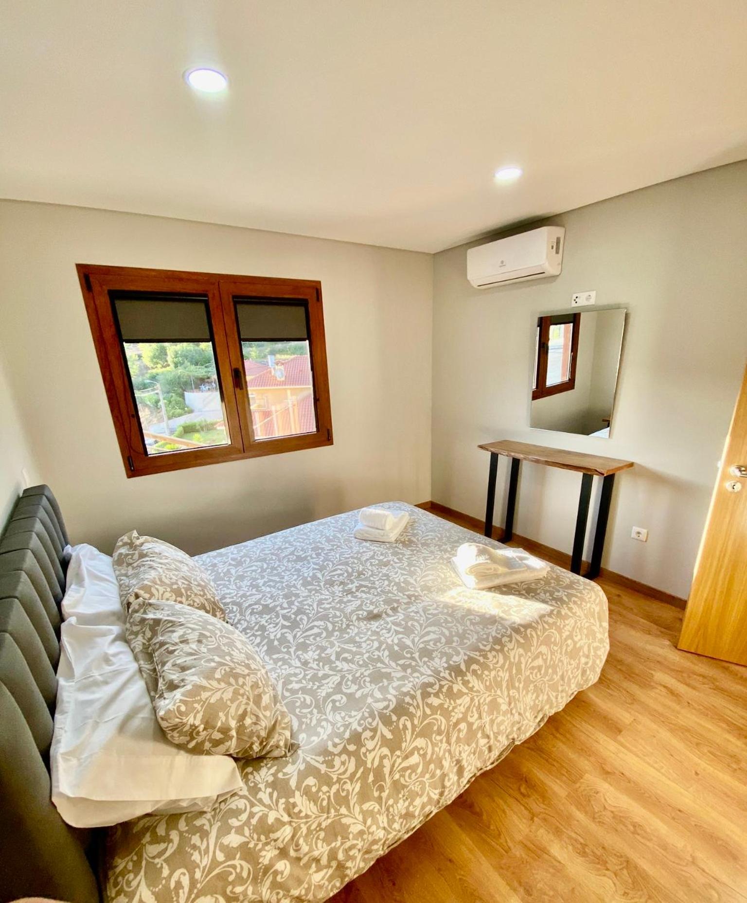 Two-Bedroom Bungalow photo 1
