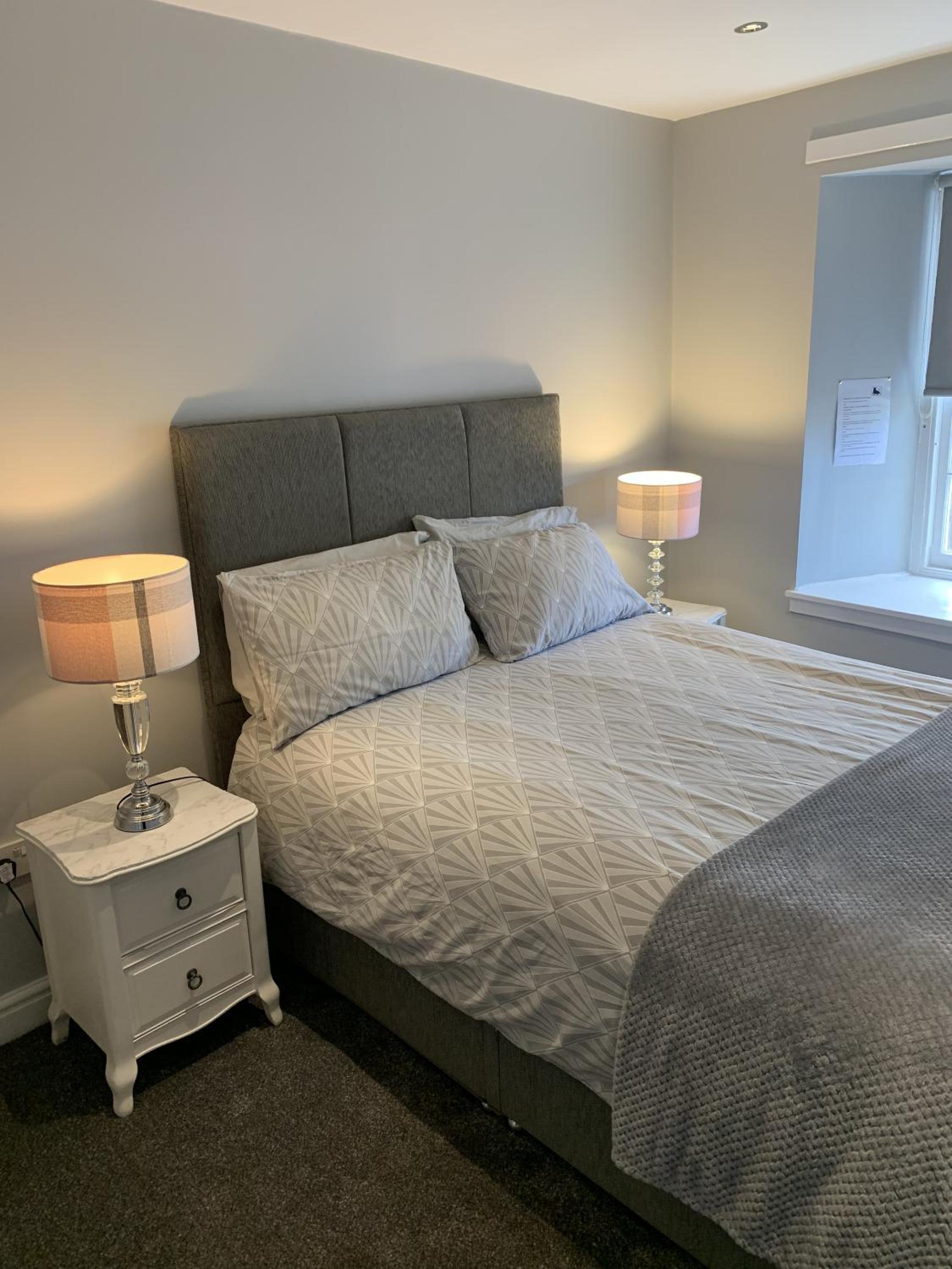 Double Room - Photo 4