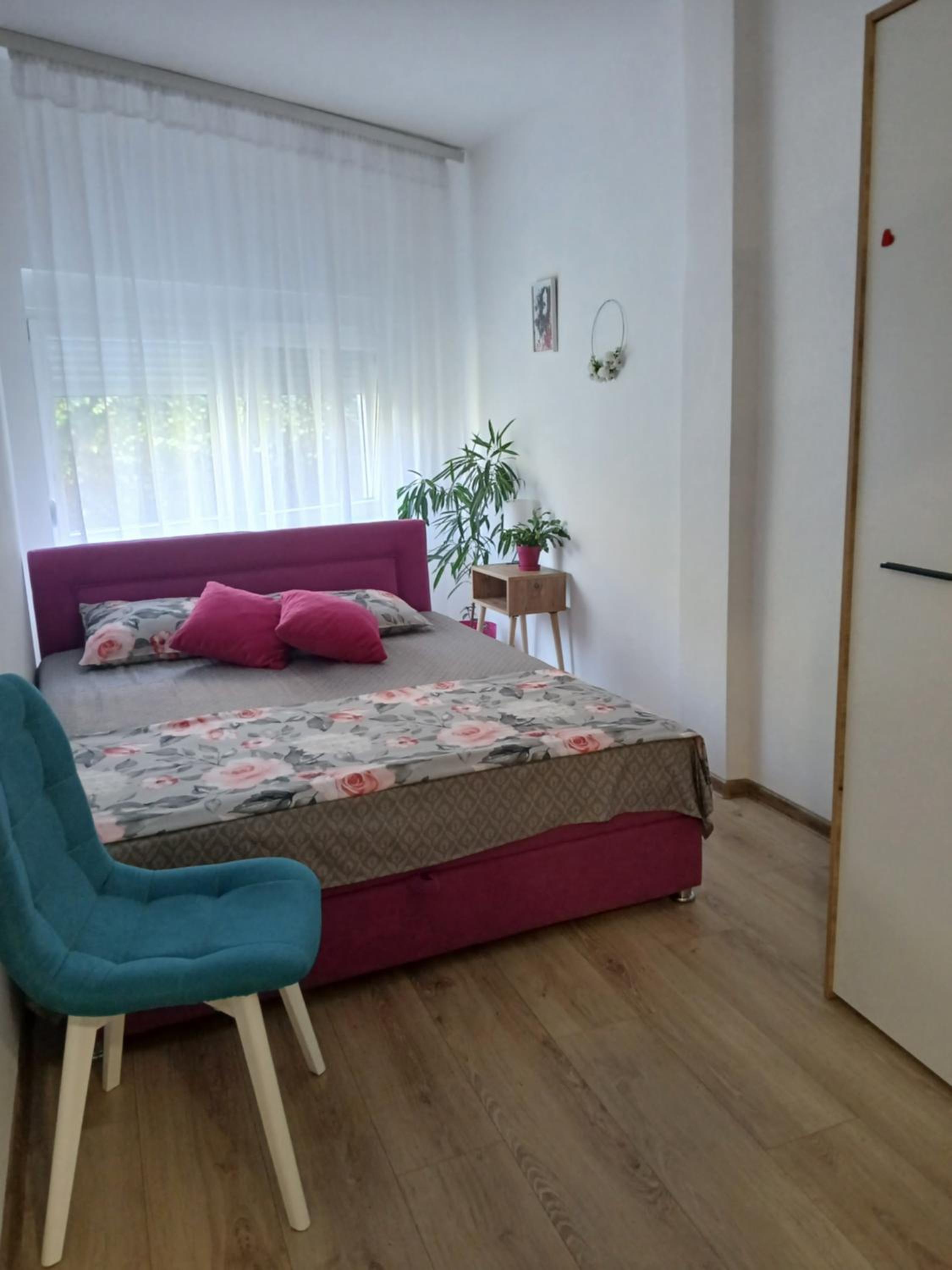 Apartment - Ground Floor photo 2