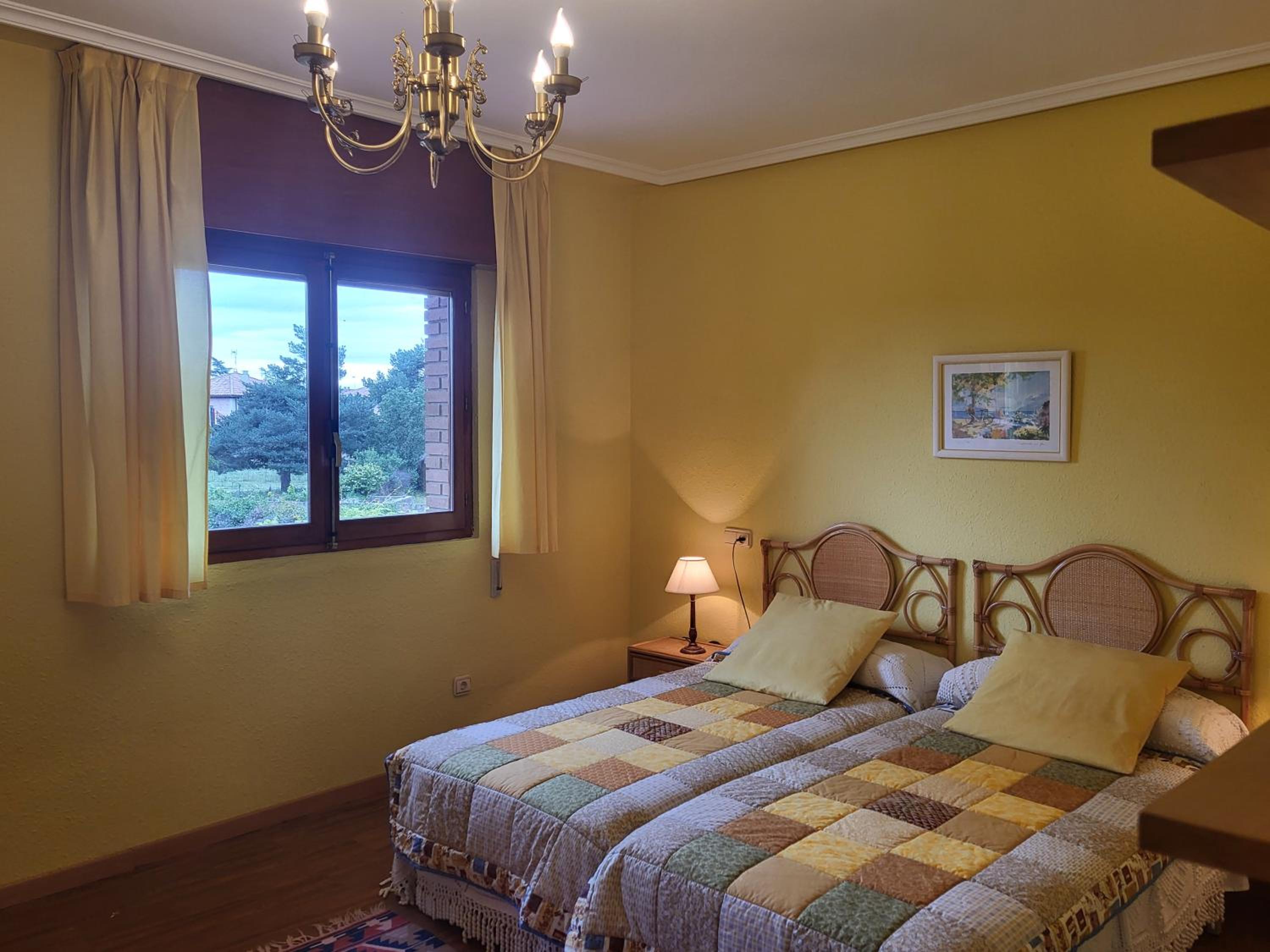 Casa de cuatro habitaciones