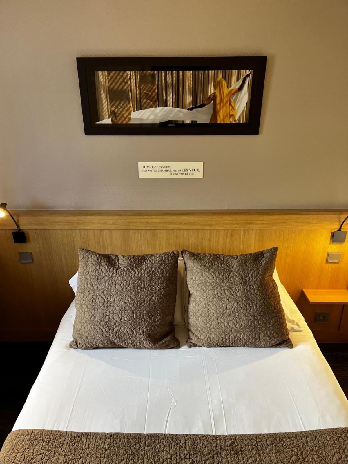 Double Room - Photo 2