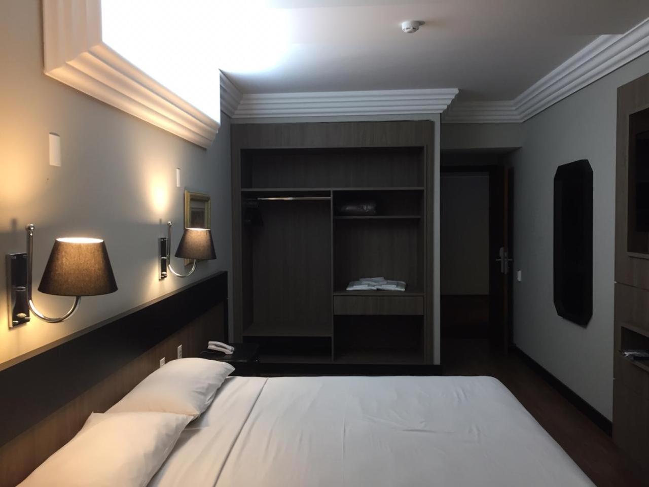 Deluxe Double Room (2 Adults + 1 Child) photo 2