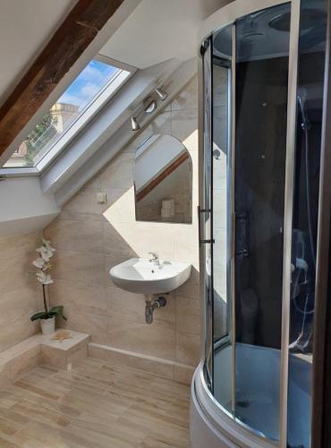Triple Room with Shower photo 1