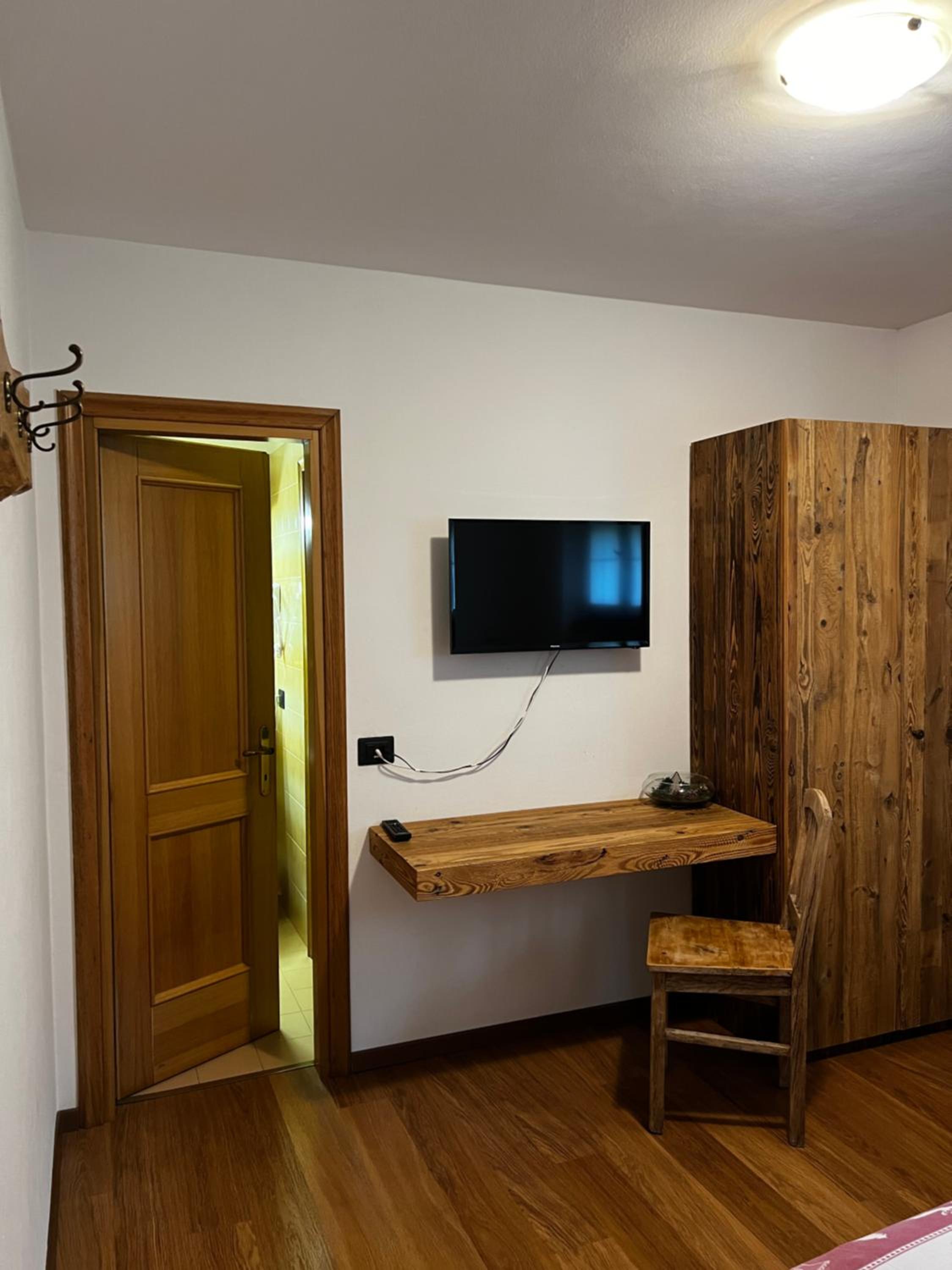 Double Room - Photo 3