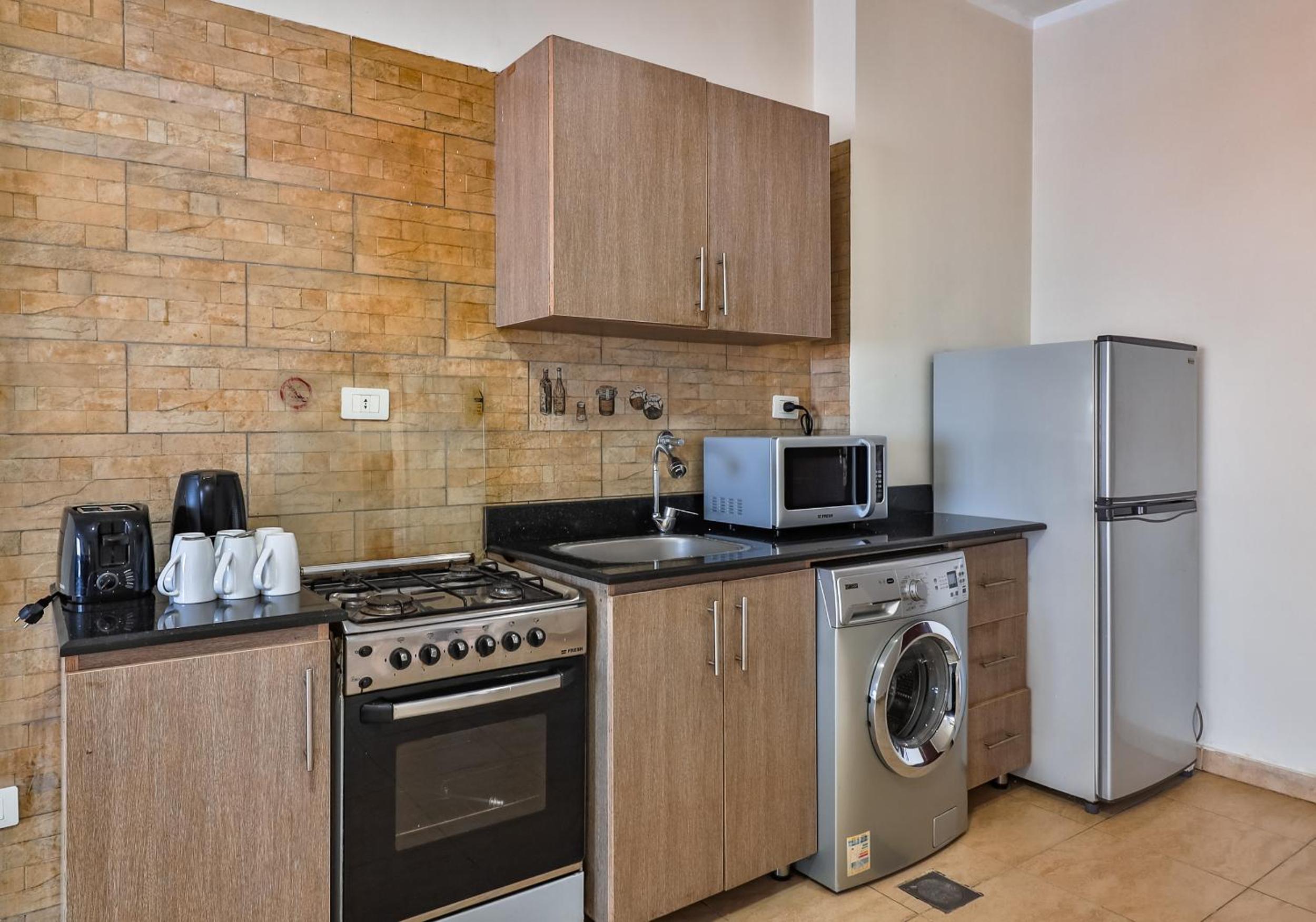 Two-Bedroom Apartment with Balcony photo 2