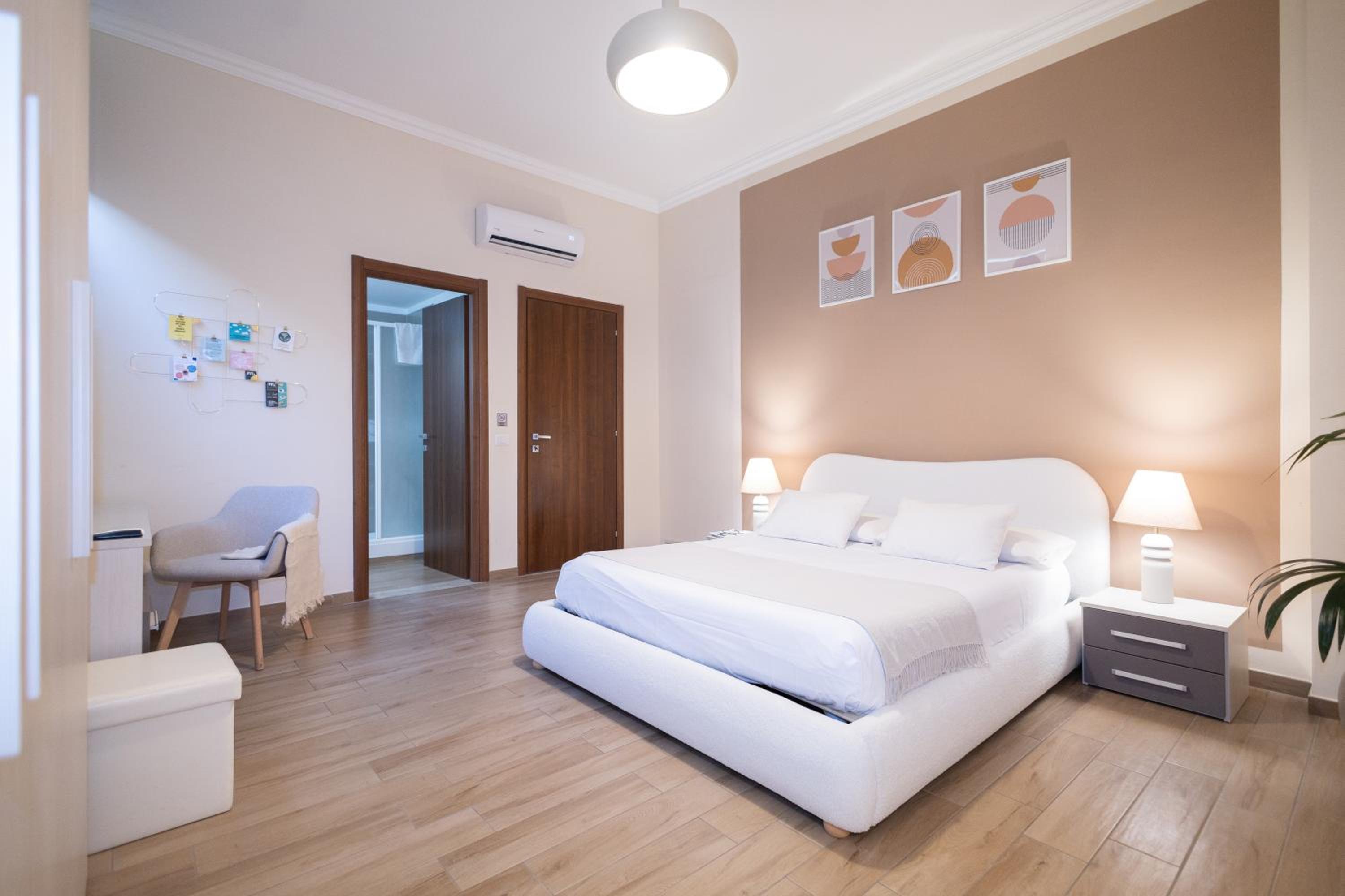 Queen Room