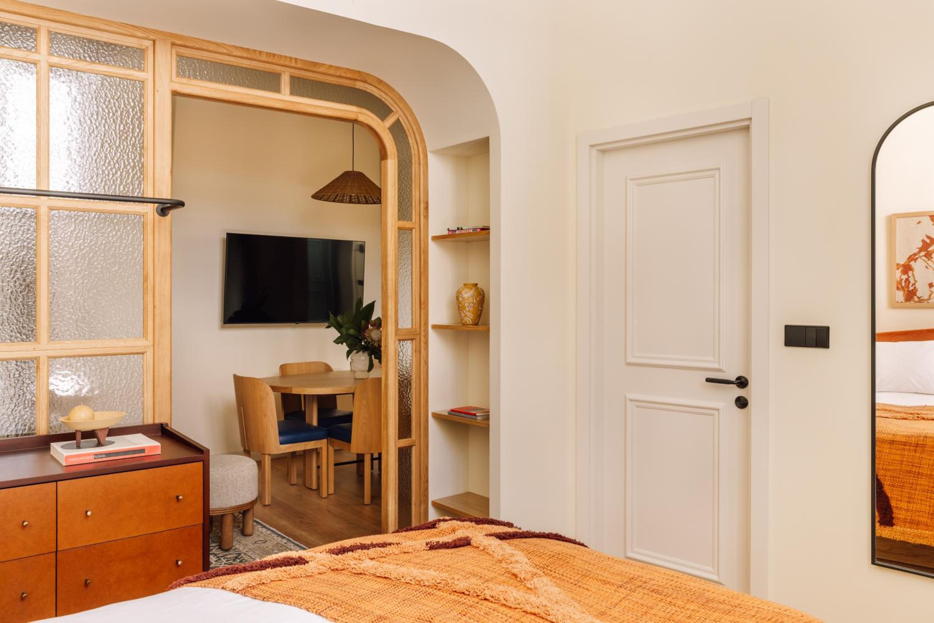 Convent Apartment - Photo 4