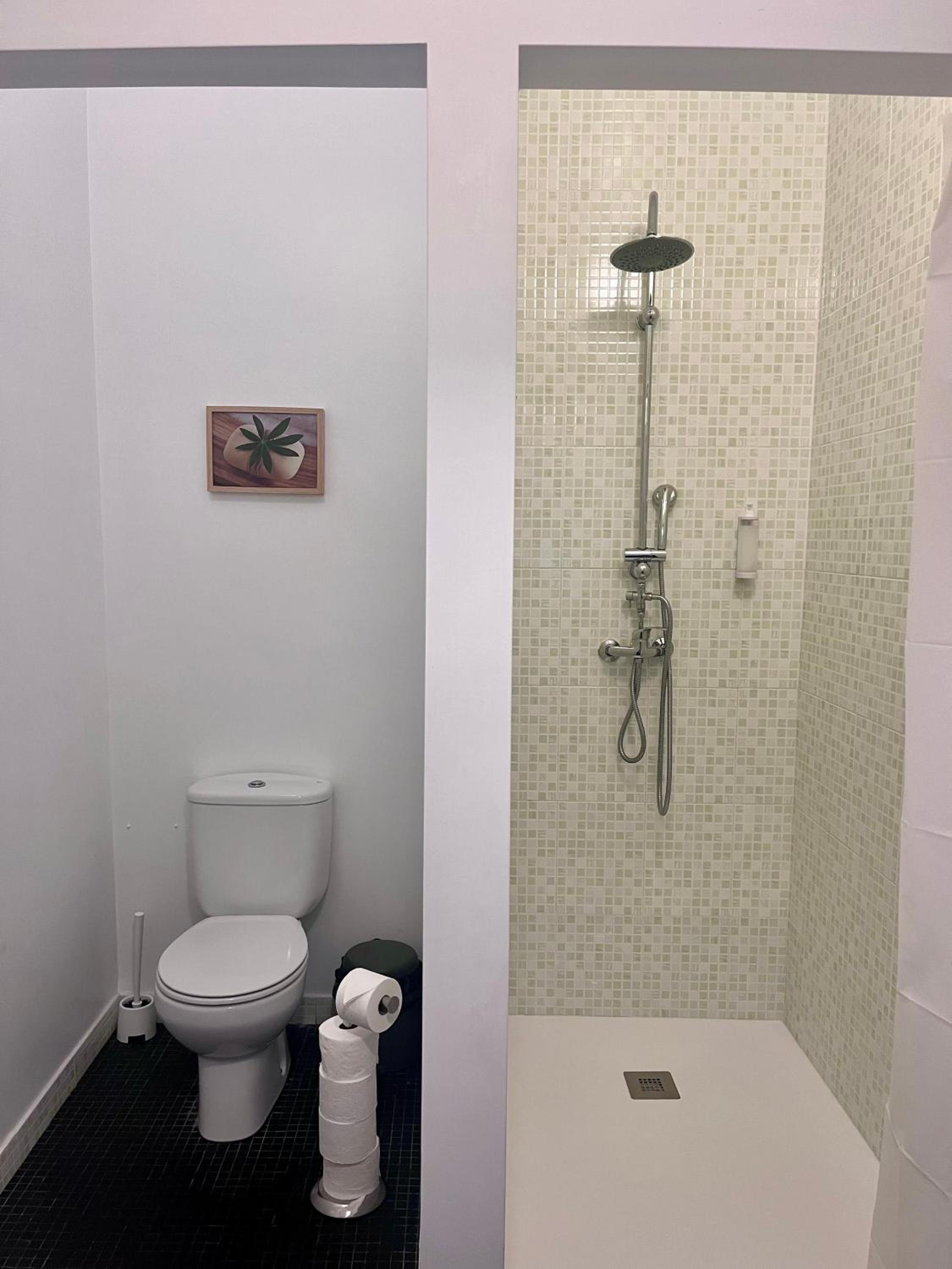 Apartment - Photo 8