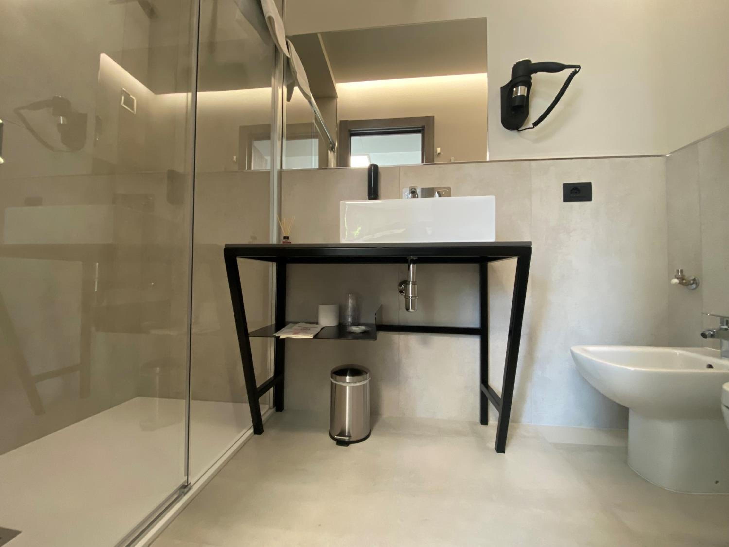 Basic Triple Room