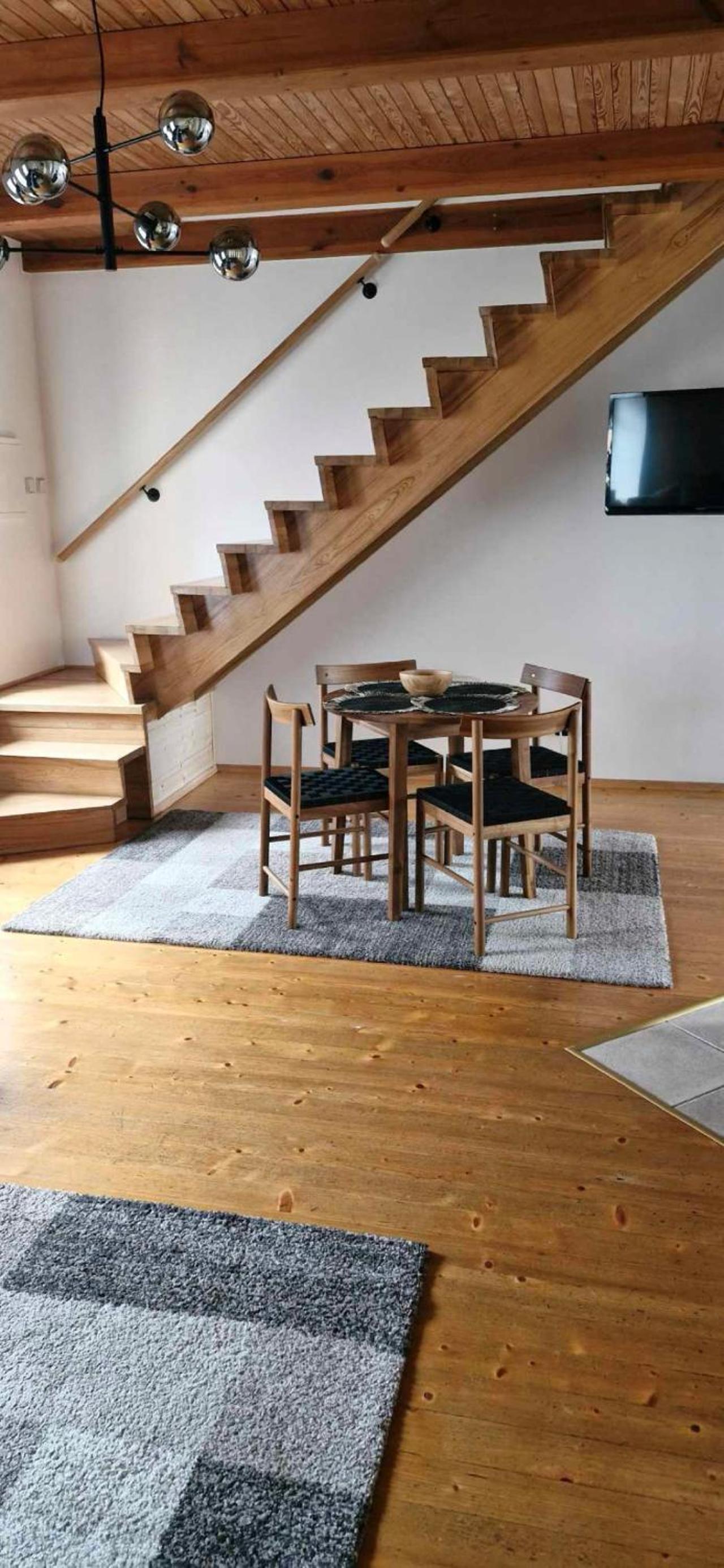 Two-Bedroom House - Photo 20