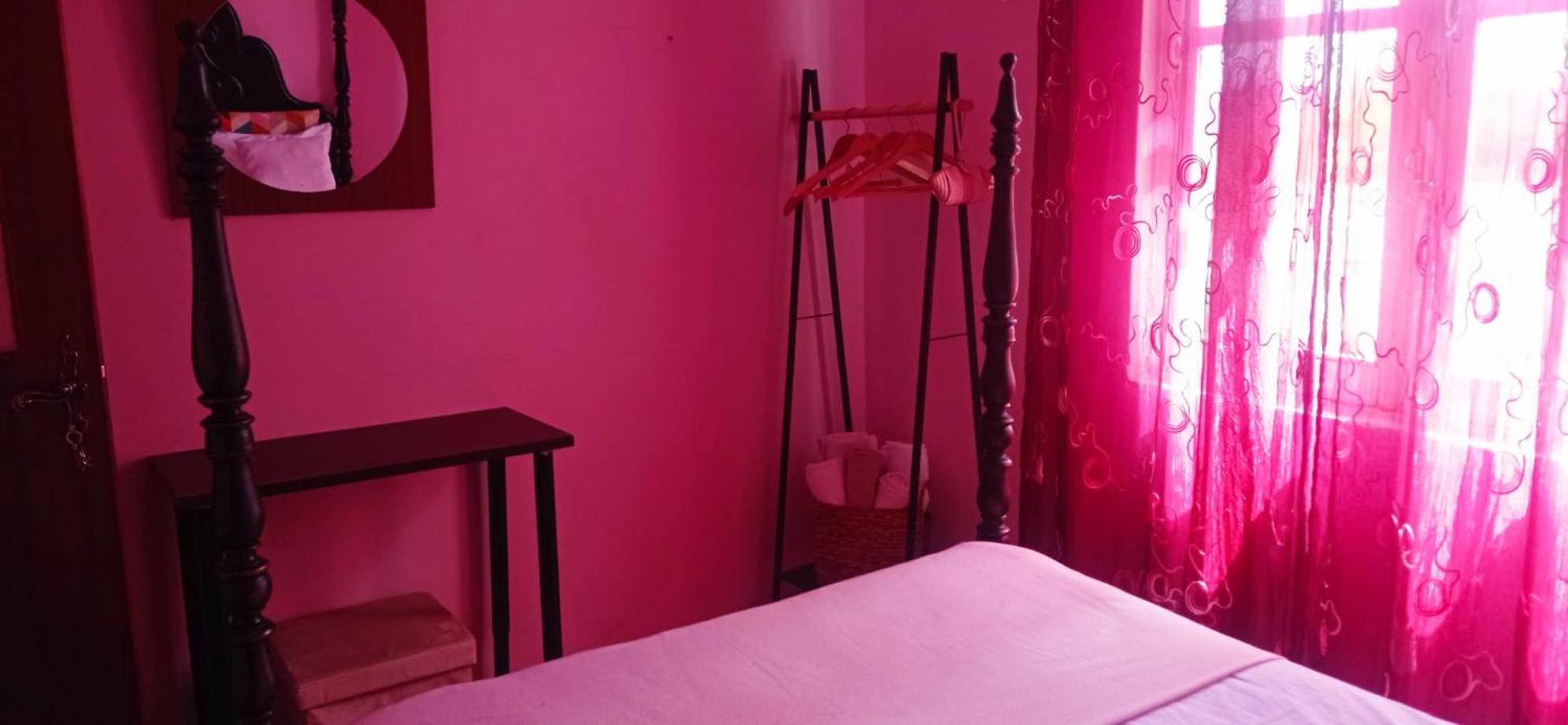 Budget Double Room photo 2