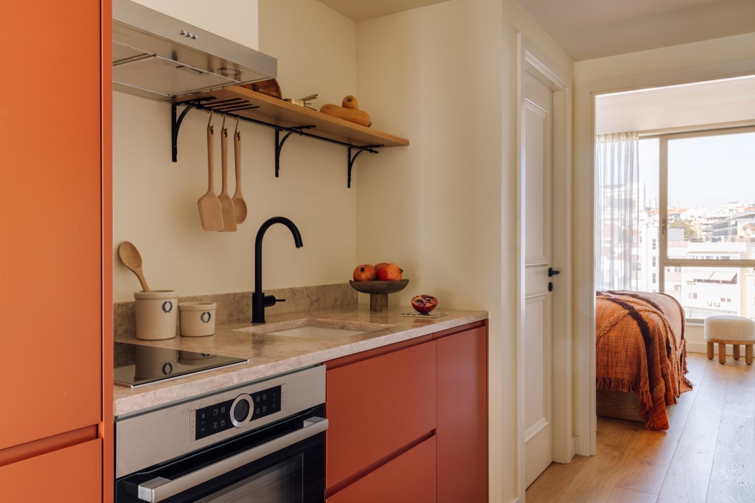 One Bedroom Apartment with Terrace - Photo 6