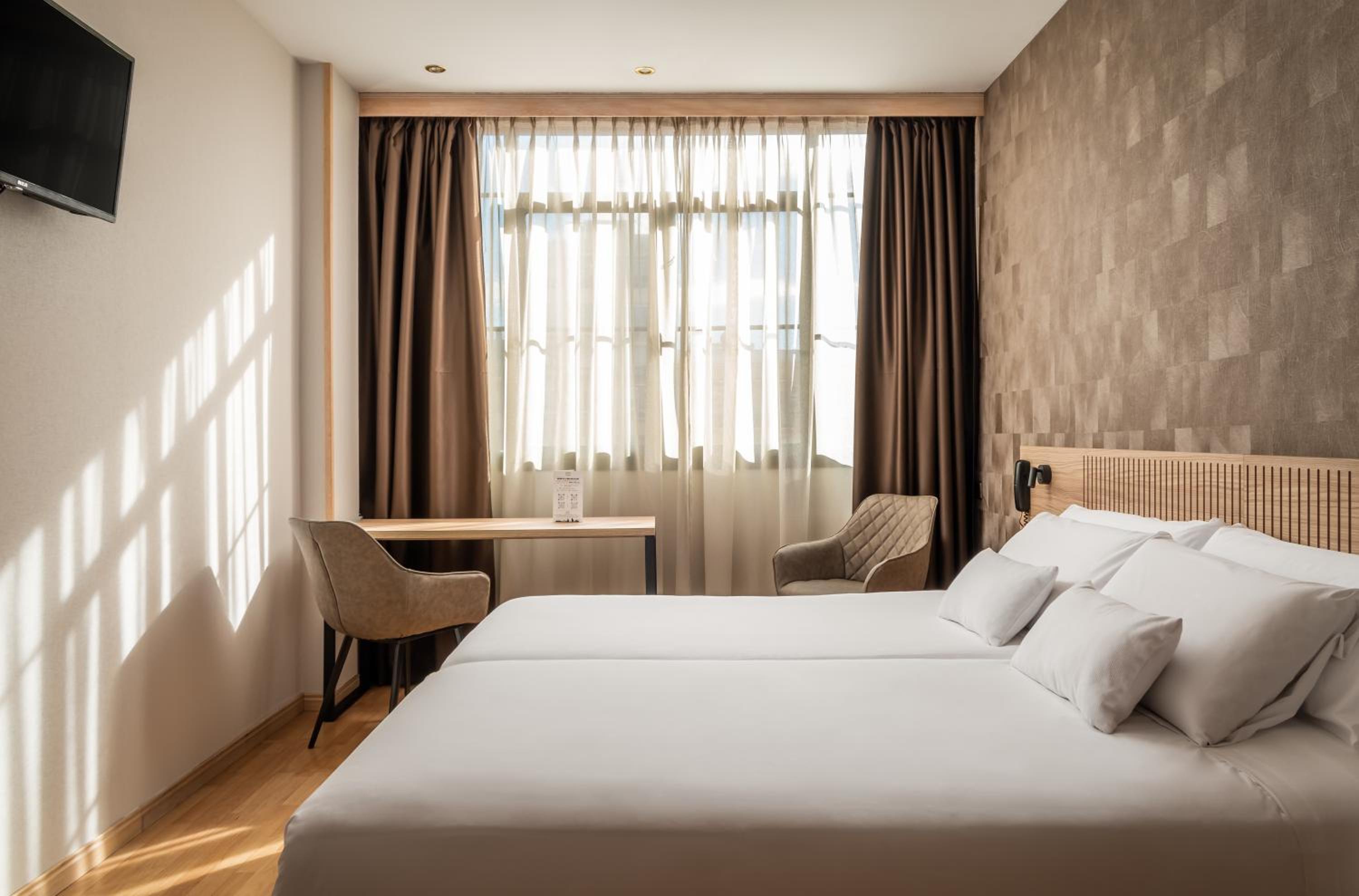 Comfort Double Or Twin Room photo 2