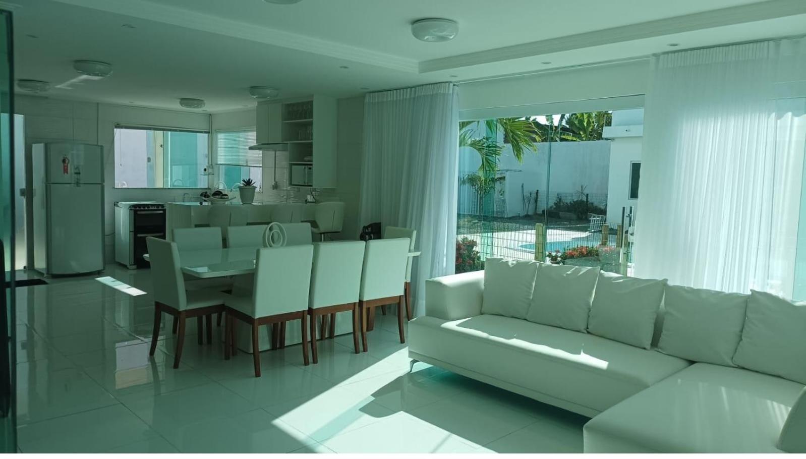 Four-Bedroom House photo 1