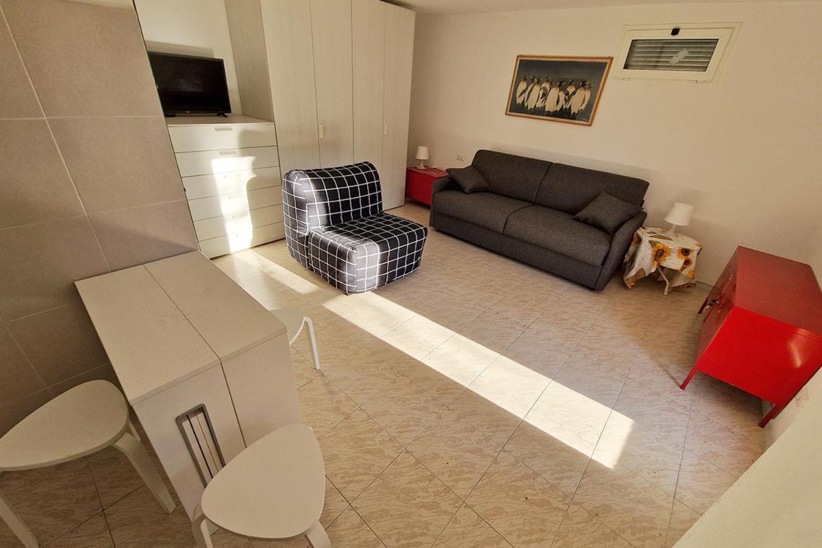 Three-Bedroom Villa photo 3
