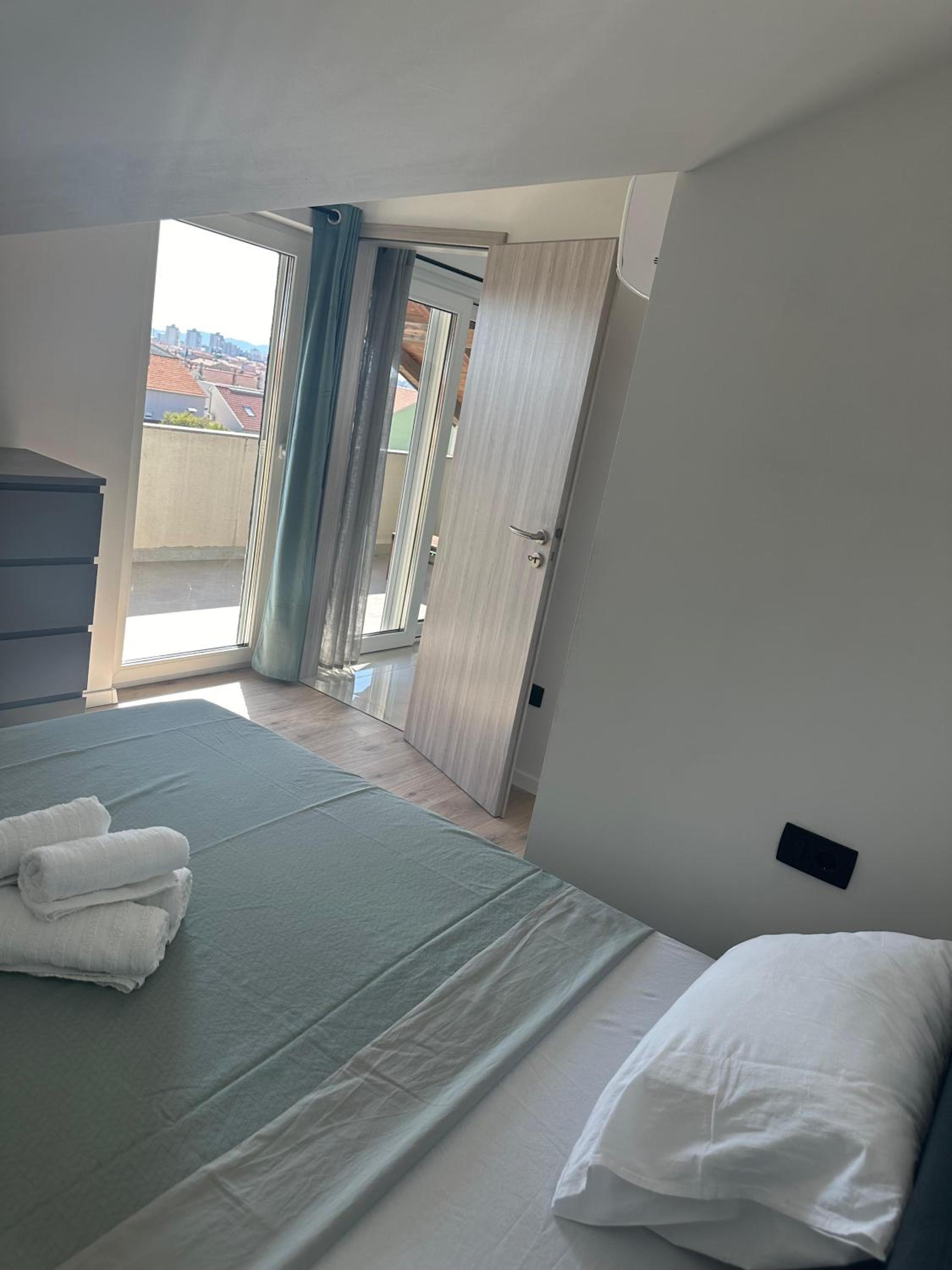 Apartment with Sea View