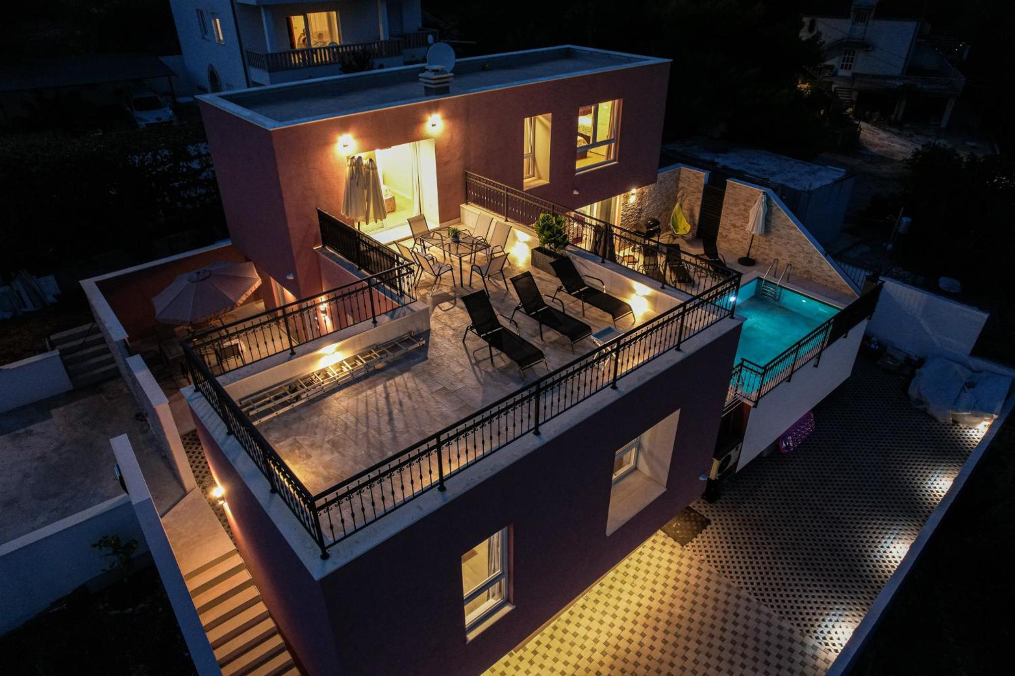 Villa with Private Pool photo 2