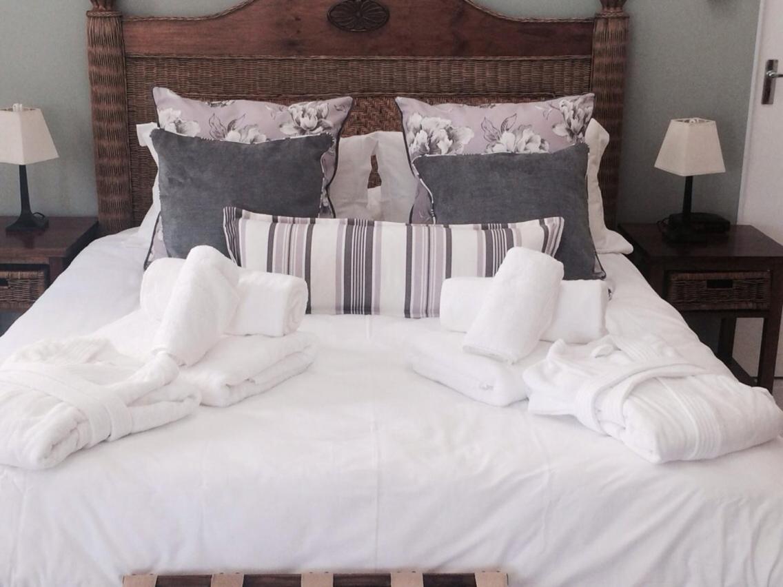 Deluxe Double Room with Balcony photo 1