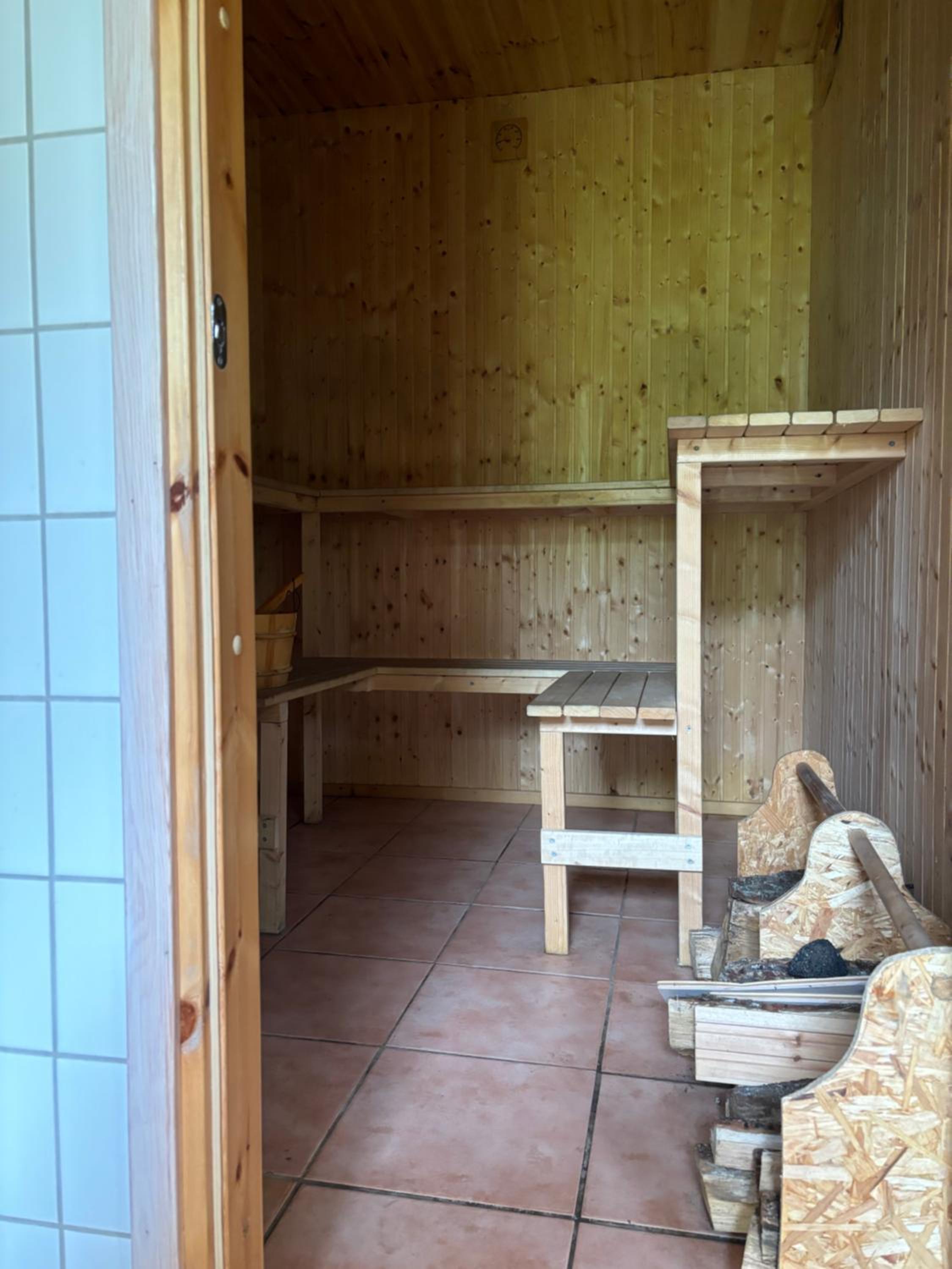 One-Bedroom House photo 2