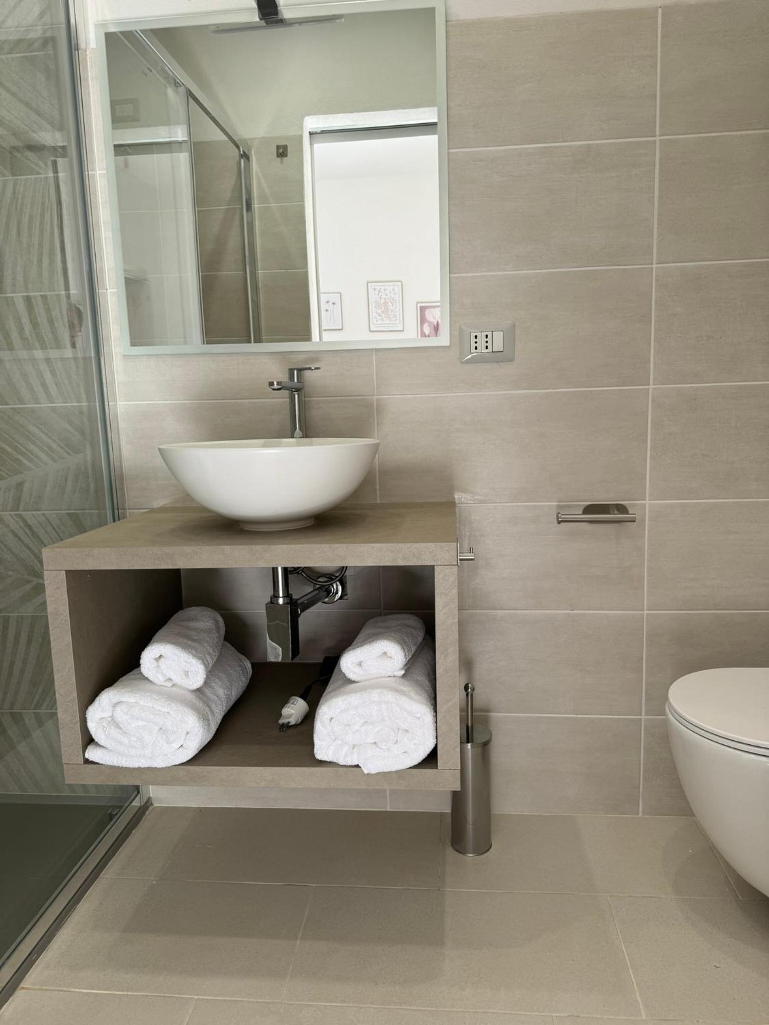 Double Room with Balcony and Sea View photo 2