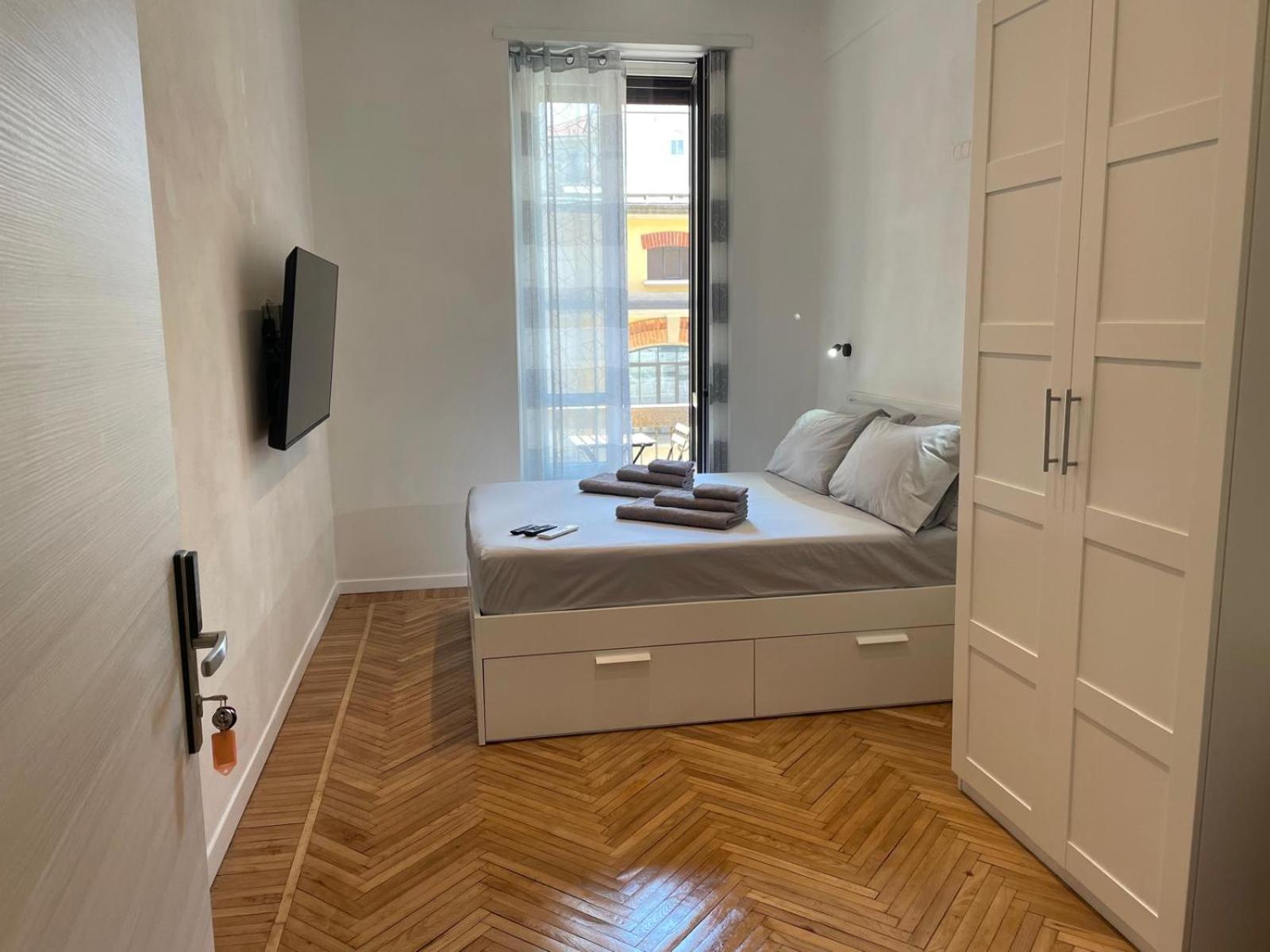 Double Room with Private External Bathroom