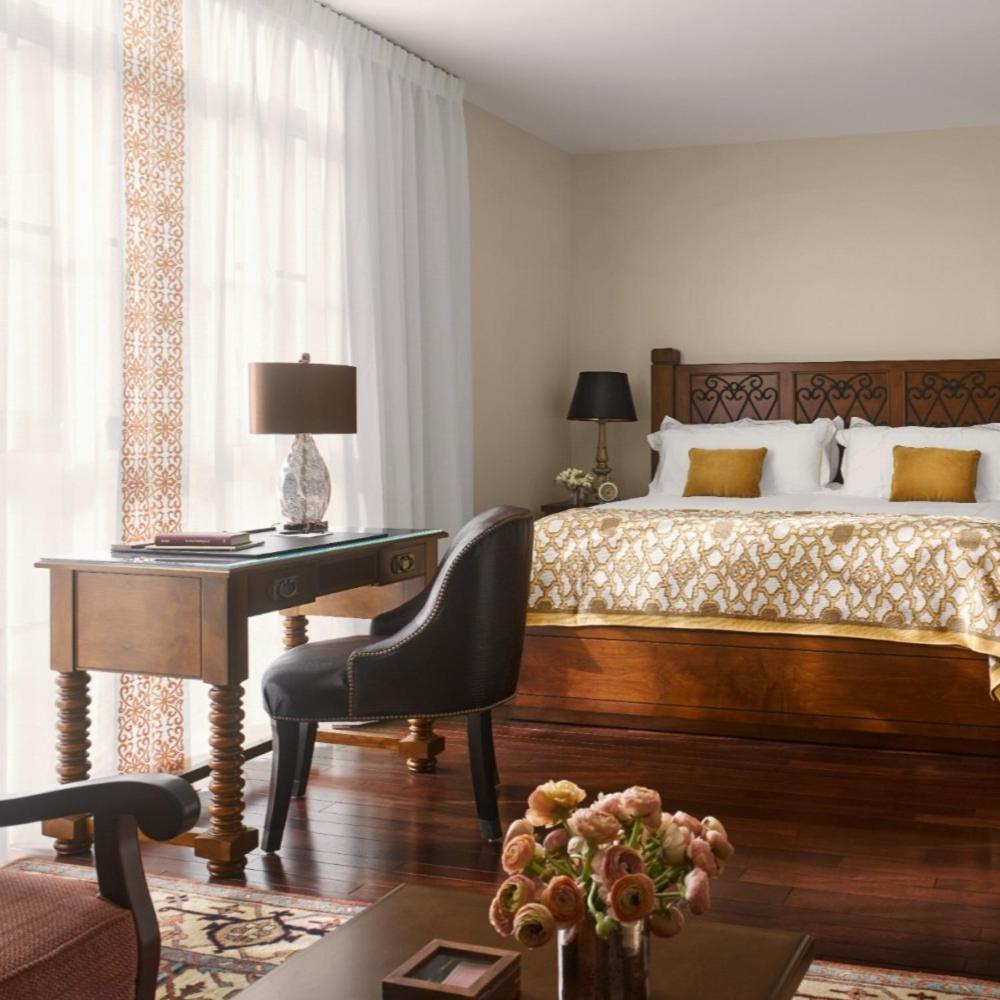 Deluxe Suite photo 2