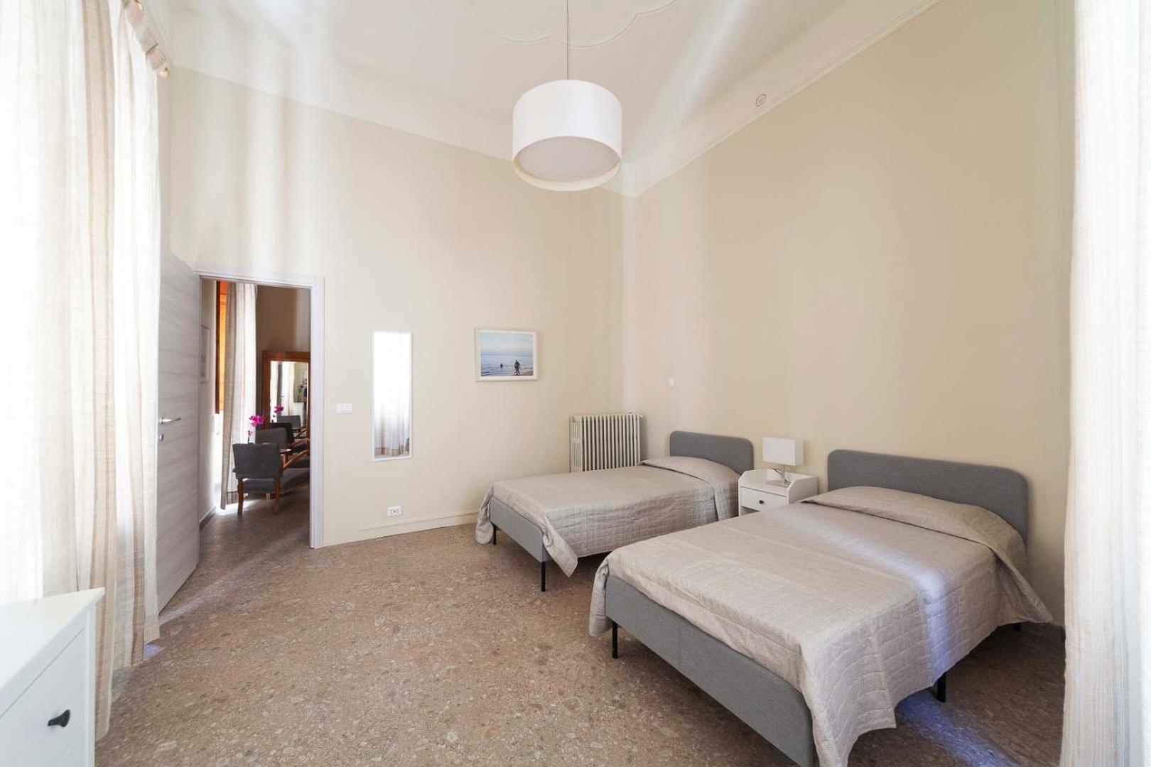 Deluxe Family Suite photo 1