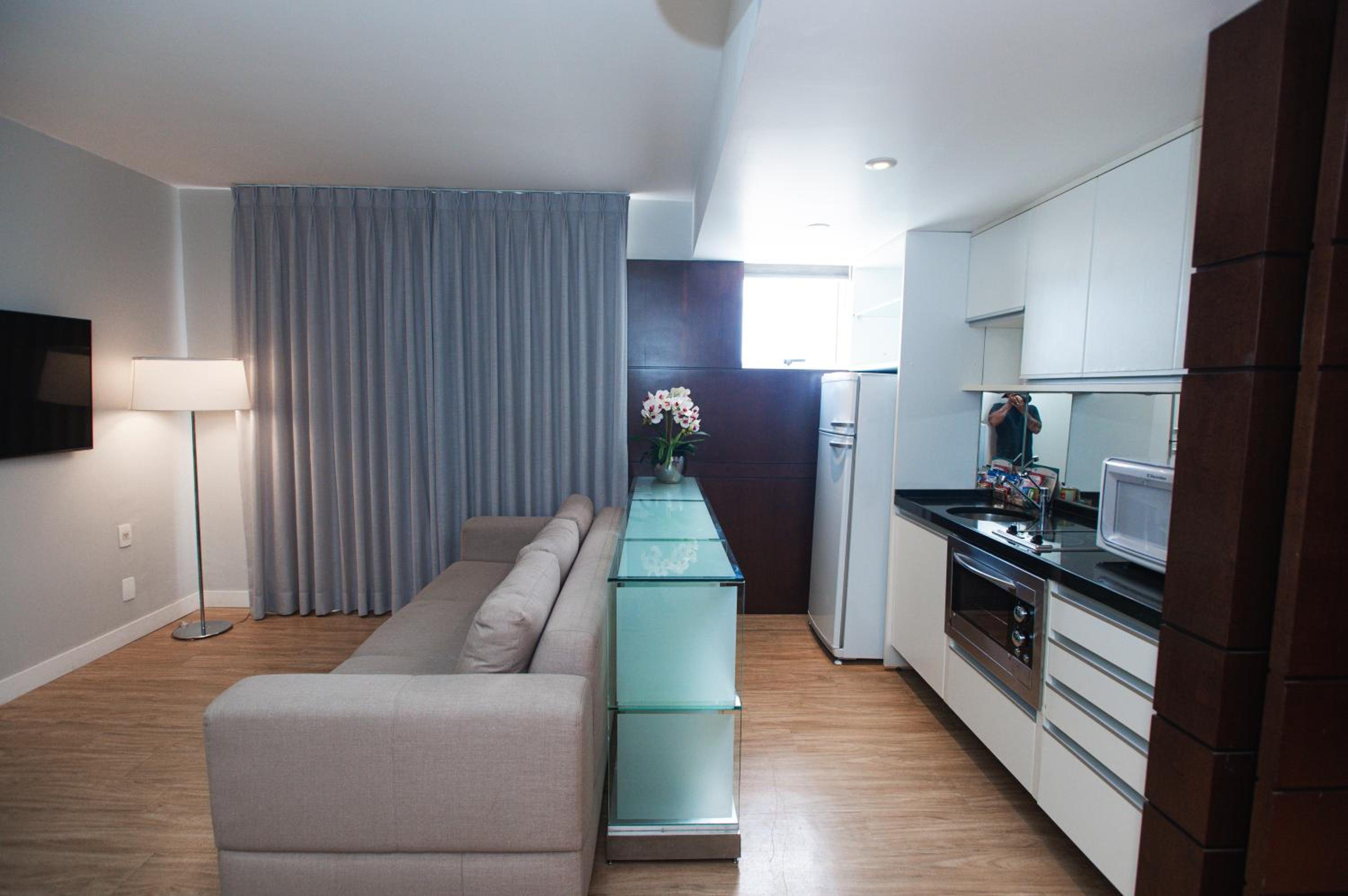 Premium Suite - Photo 11