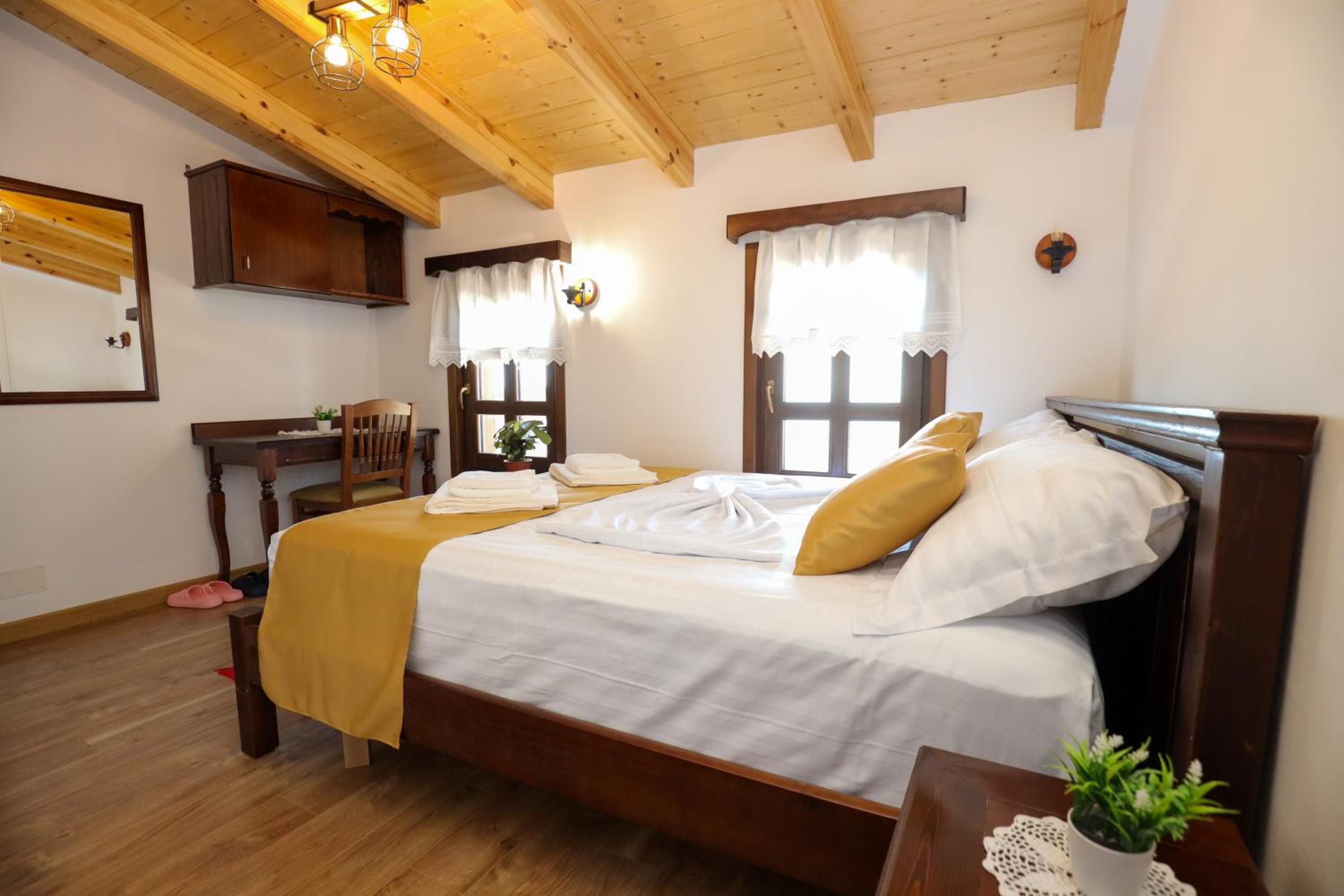 Double Room photo 3
