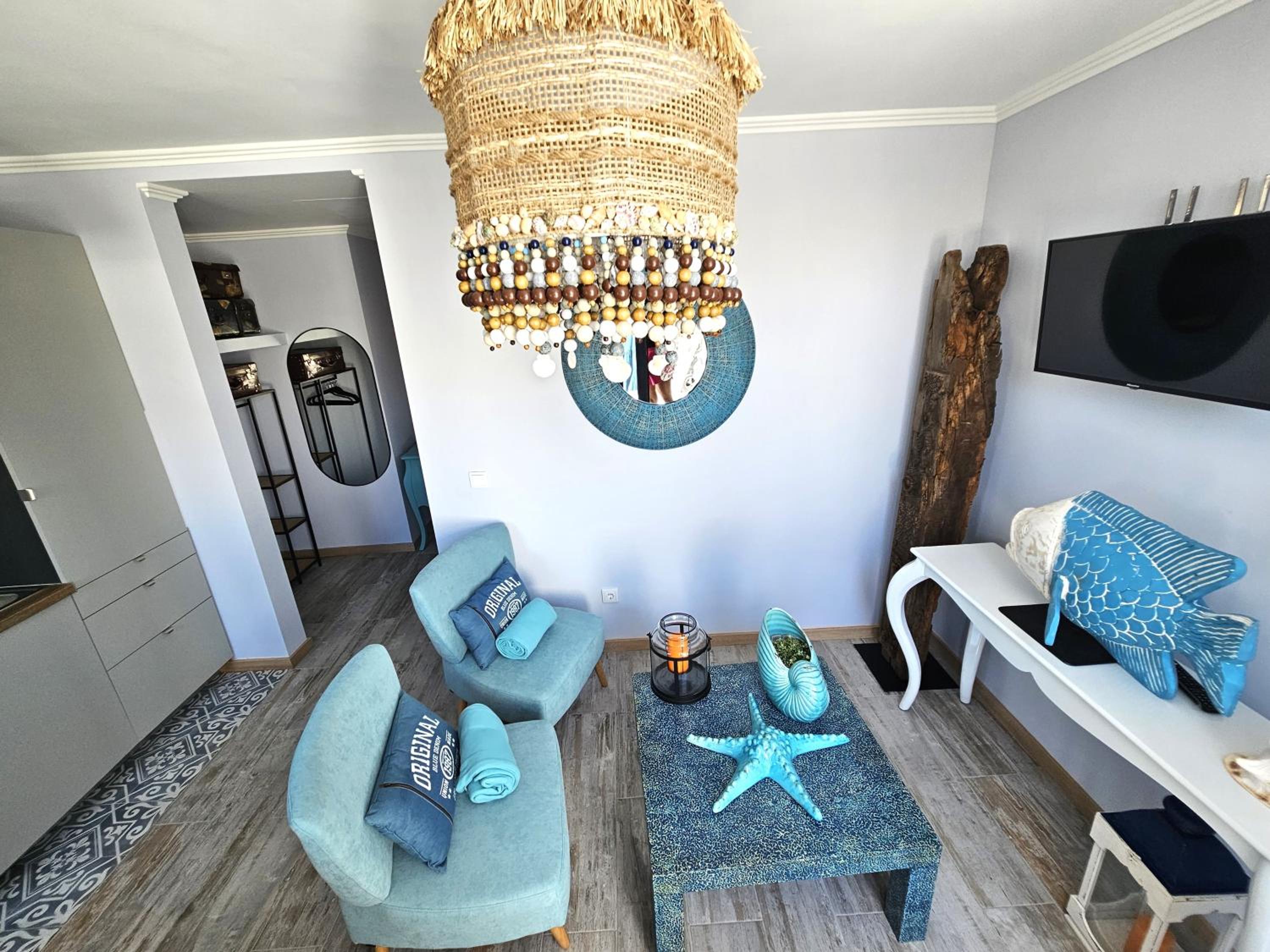Superior One-Bedroom Apartment